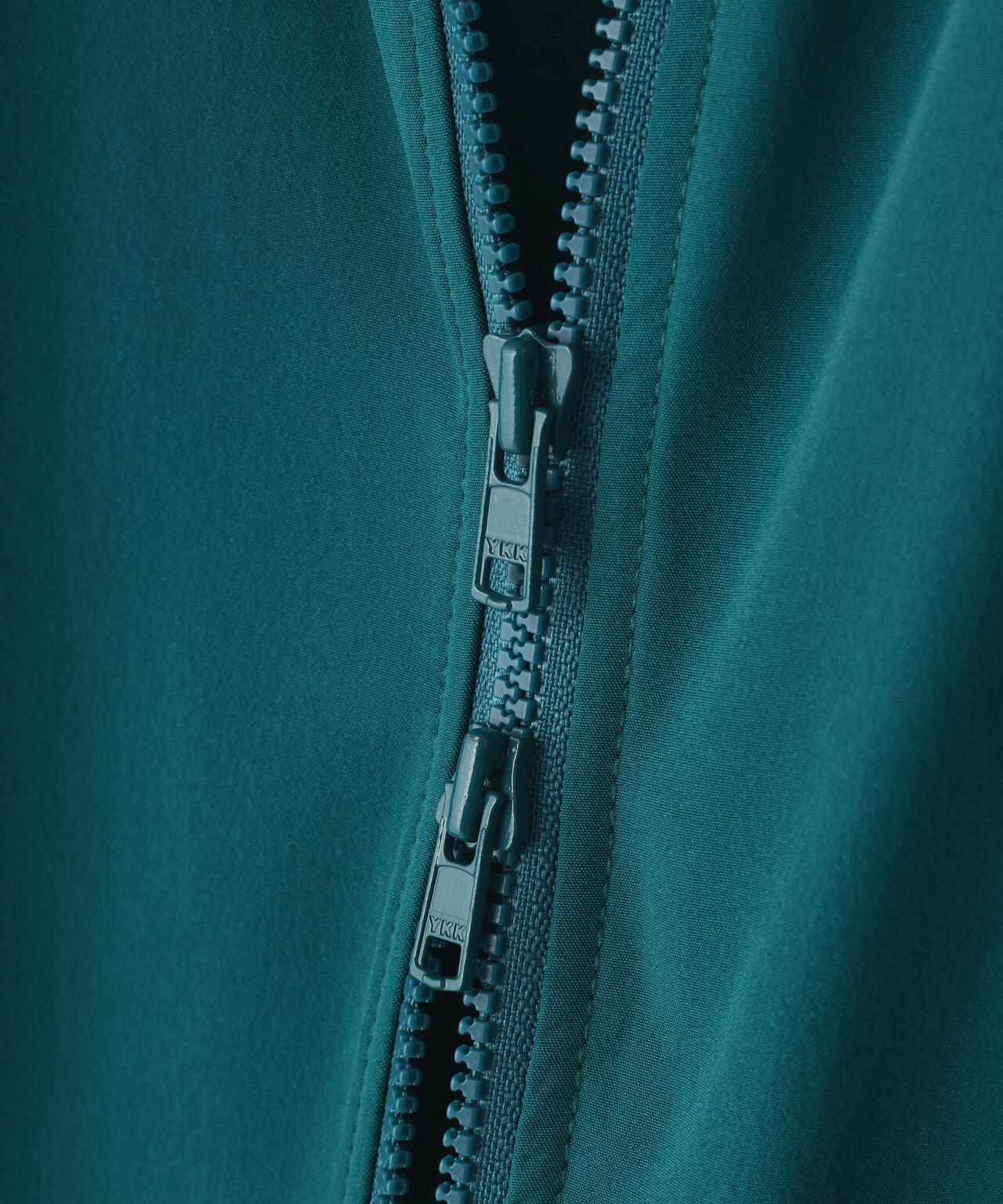 マルチウェイストレッチ ツインスニード