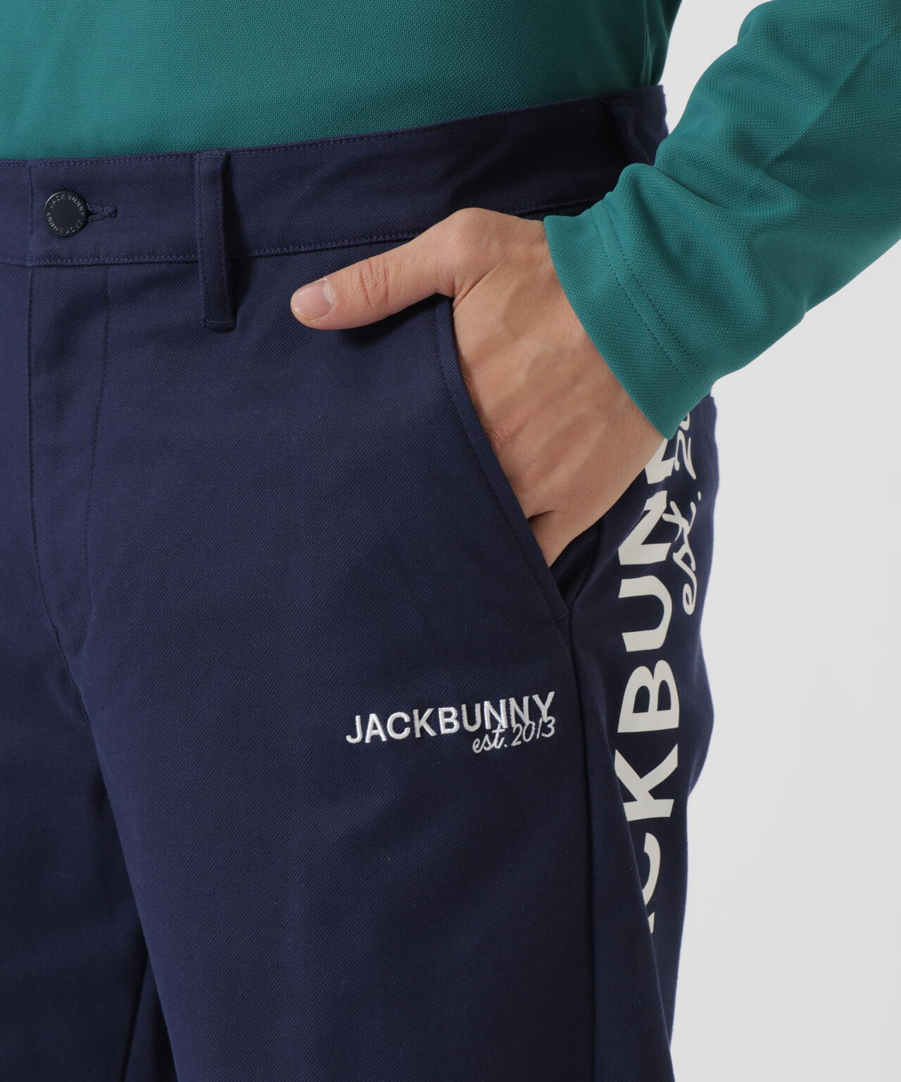 ストレッチツイルショートパンツ