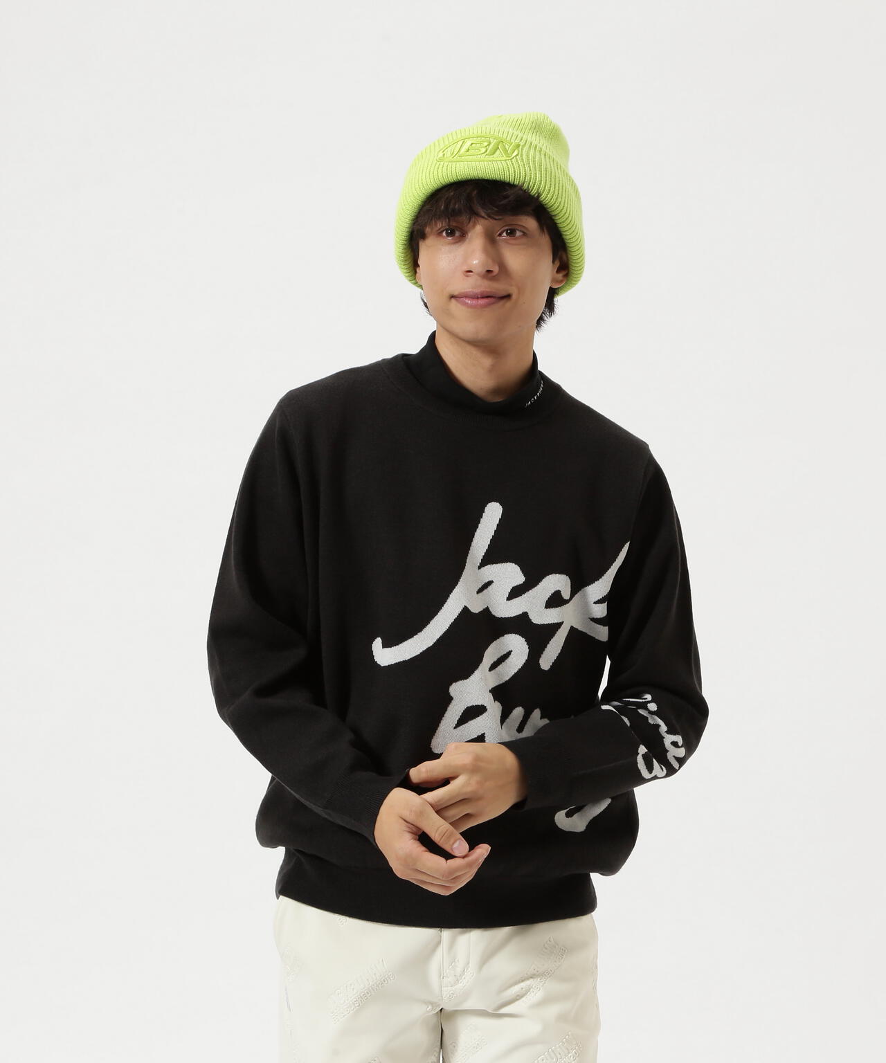 防風裏地付きクルーネックニットプルオーバー