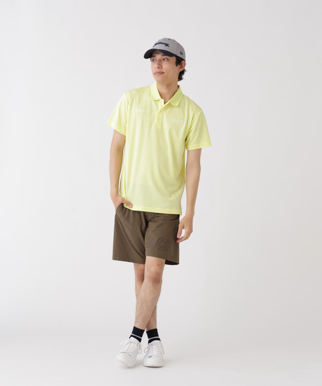 182cm C:84 W:71 H:89 着用サイズ：5