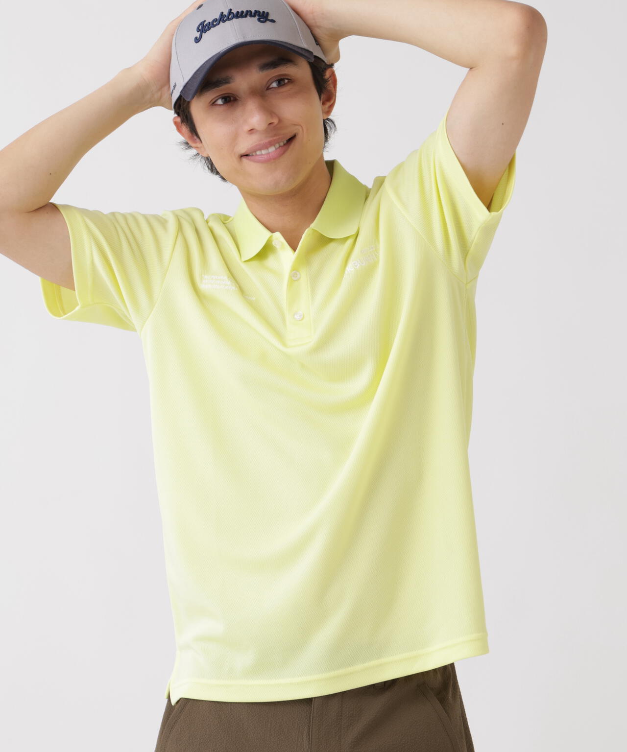 182cm C:84 W:71 H:89 着用サイズ：5