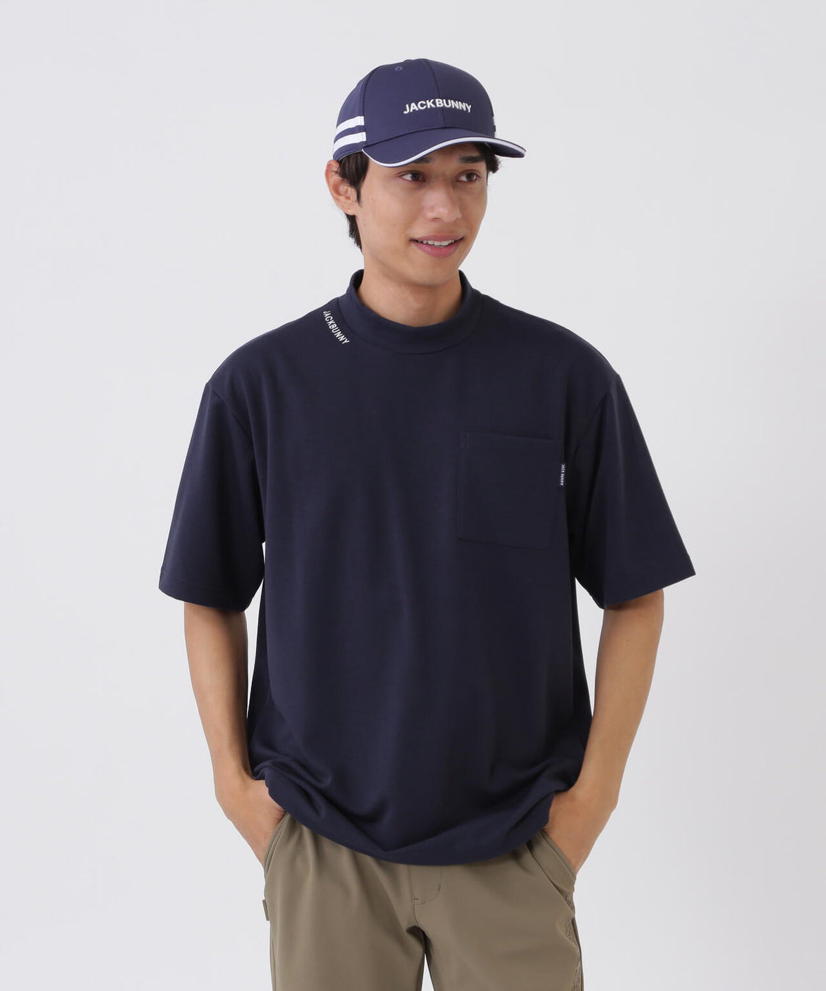 182cm C:84 W:71 H:89 着用サイズ：5