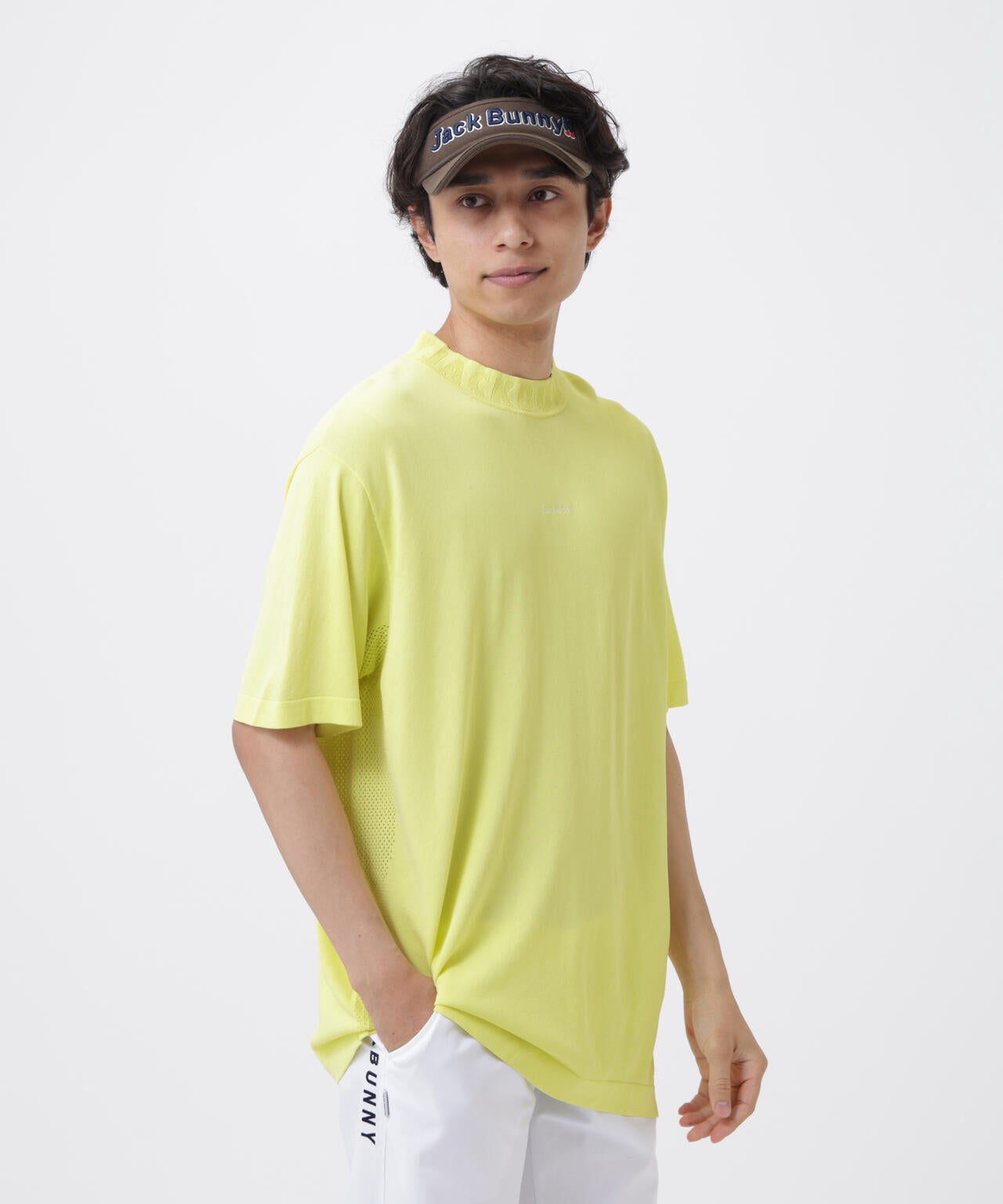 182cm C:84 W:71 H:89 着用サイズ：5