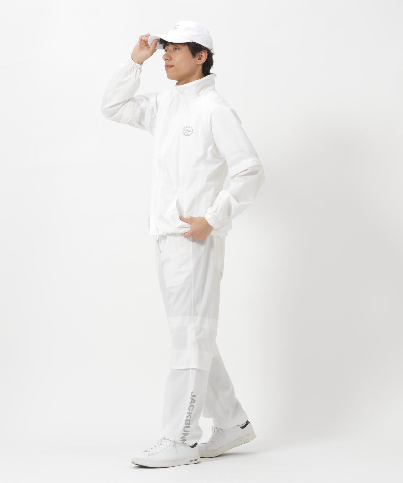 182cm C:84 W:71 H:89 着用サイズ：5