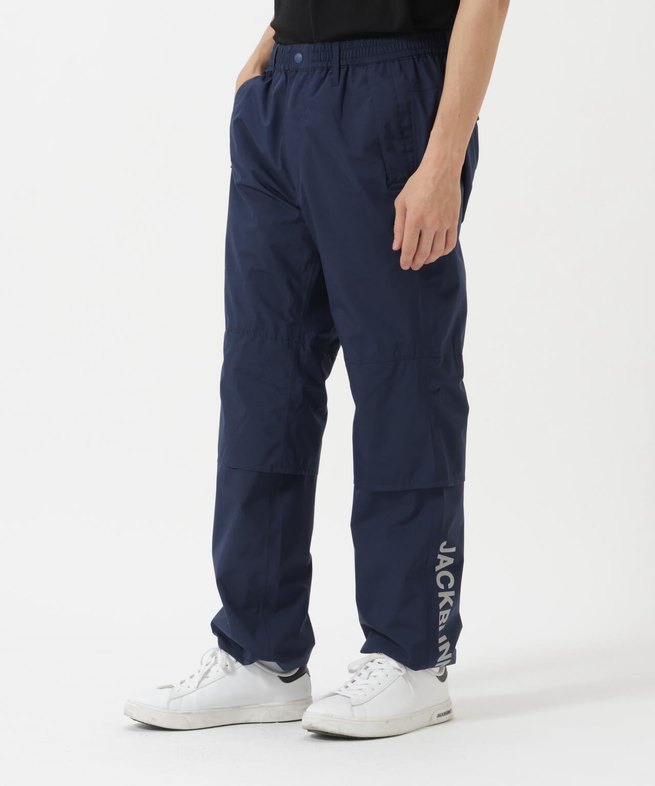 182cm C:84 W:71 H:89 着用サイズ：5