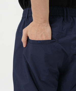 182cm C:84 W:71 H:89 着用サイズ：5