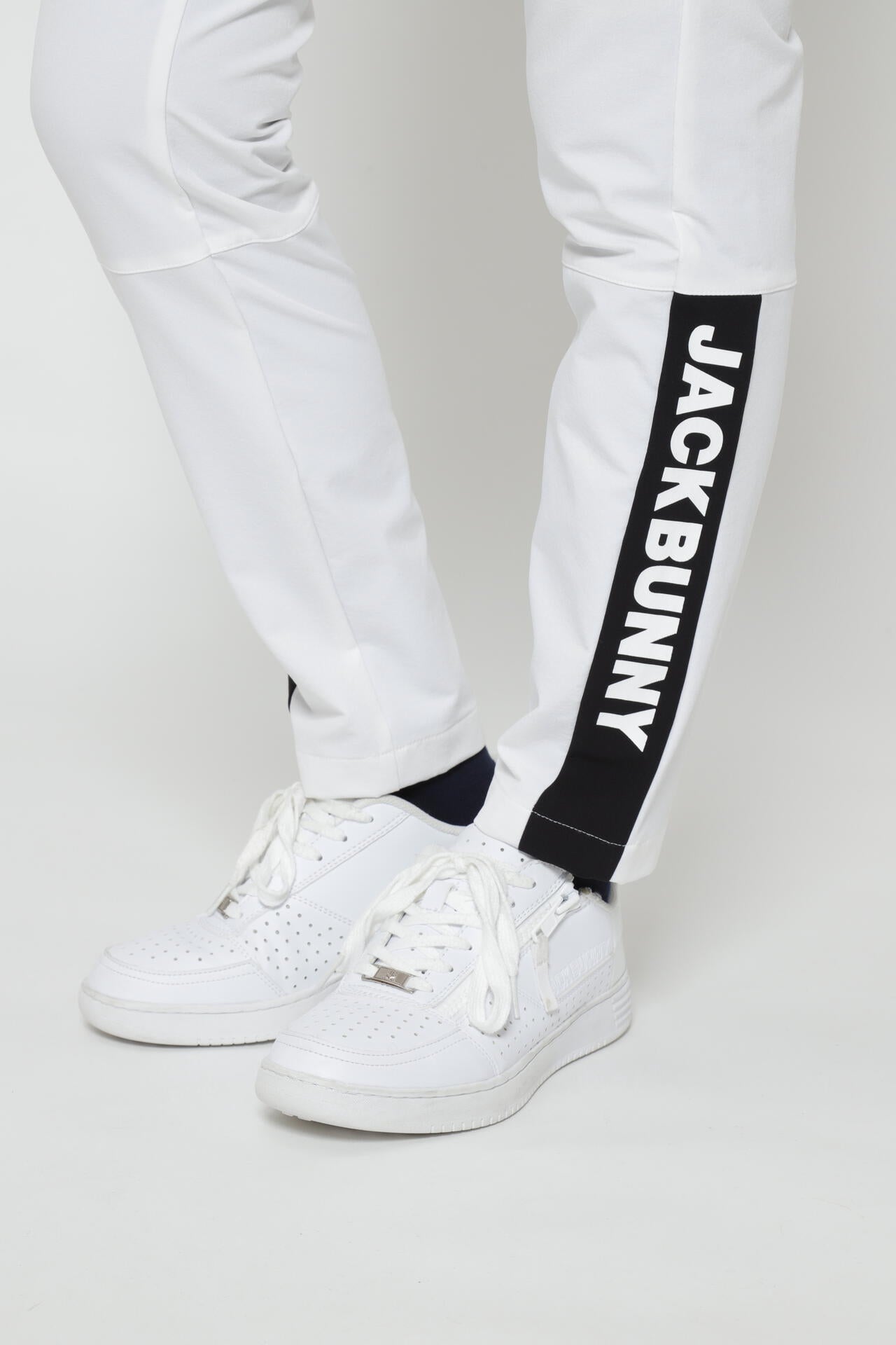 bb718390-6eb6-5de6-804c-7316e058dfaf_Image