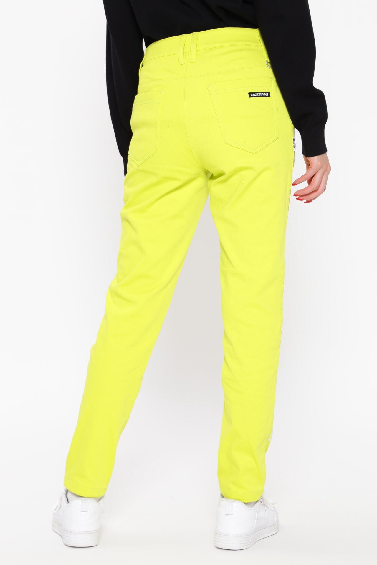 8dbad209-18e0-54e0-b3e3-952fc7e8cba7_Image