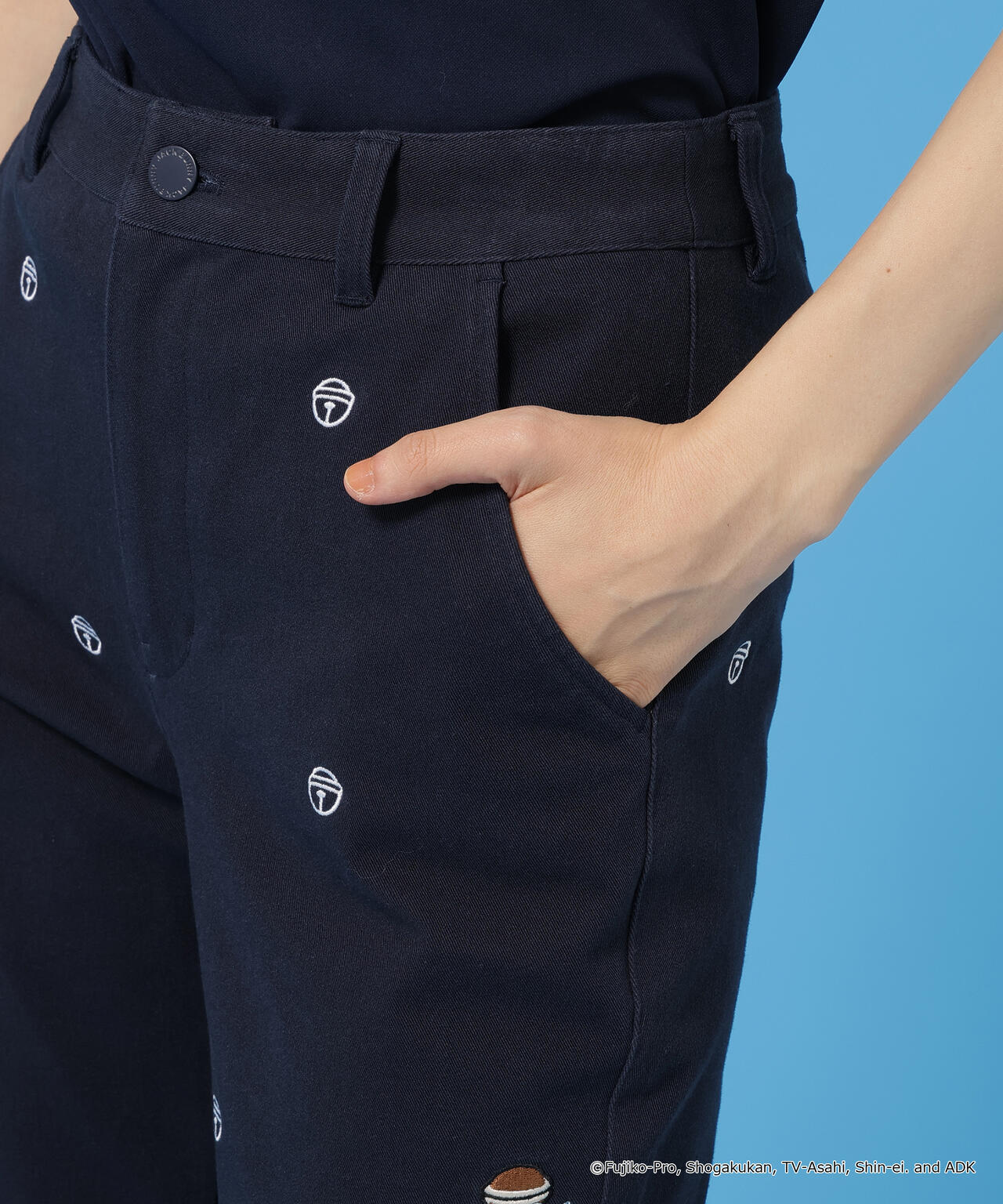 【新品未使用】JACKBUNNY ドラえもんブラックパンツ Mサイズ ドラえもん】2WAYストレッチツイルロングパンツ | Jack Bunny