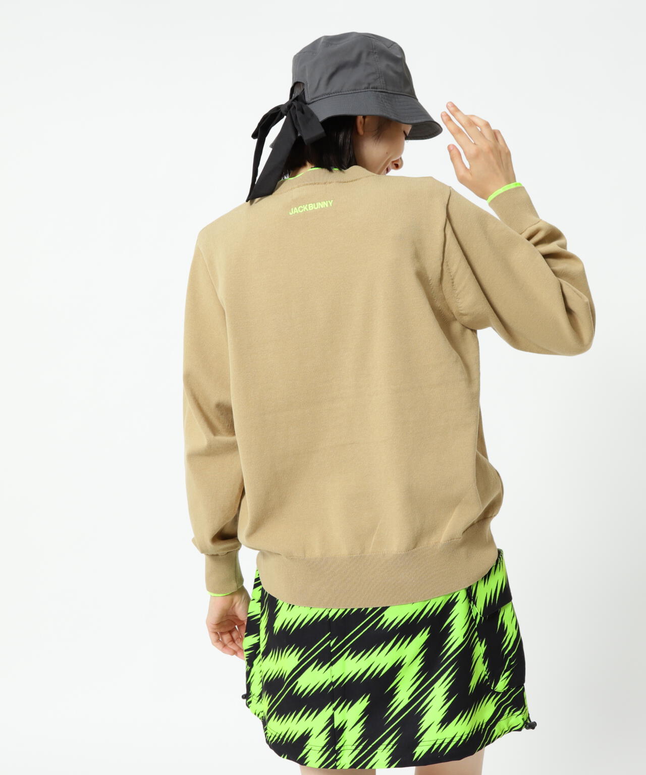 16Gクルーネックニットプルオーバー