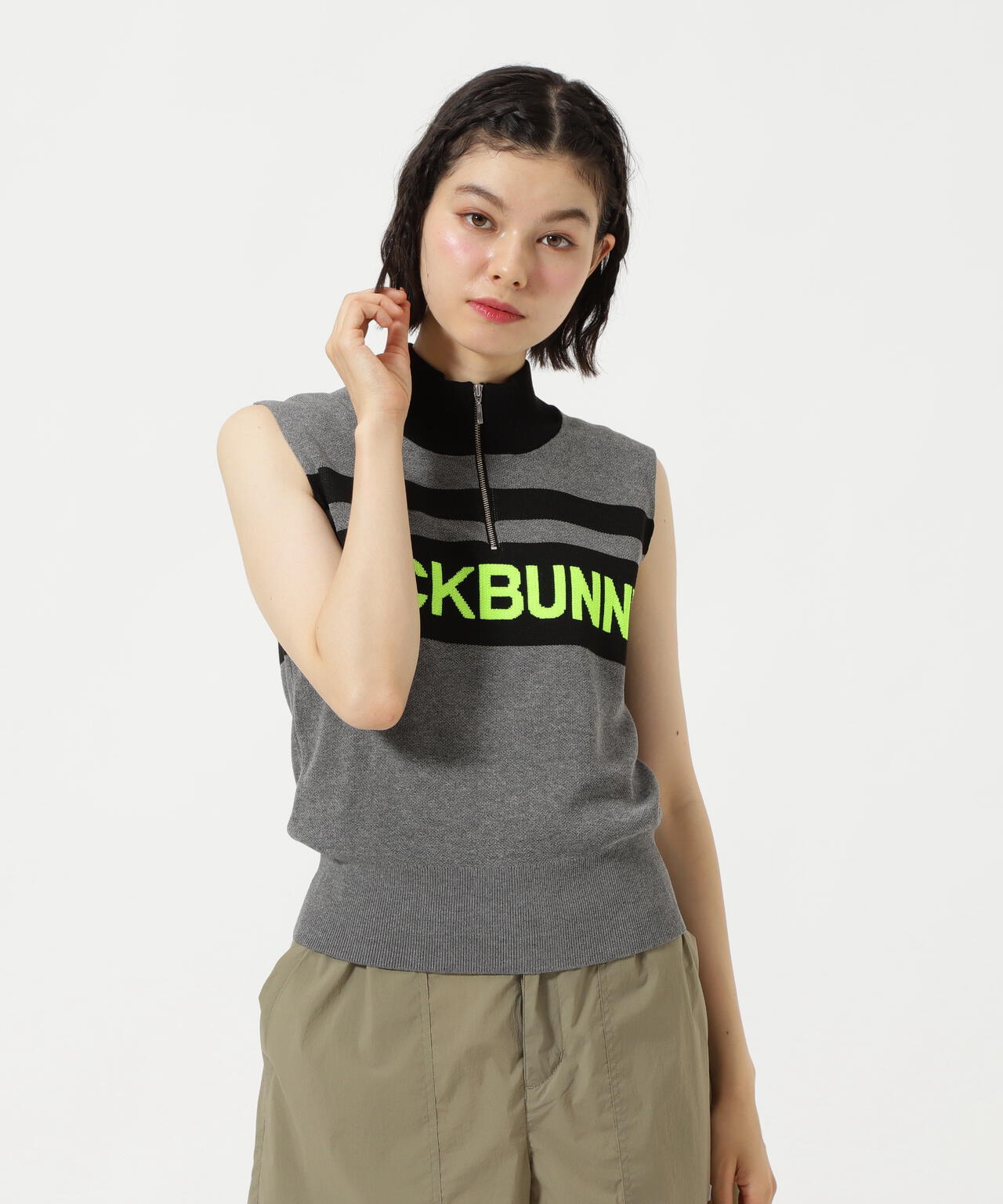 ハーフジップアップノースリーブニットプルオーバー