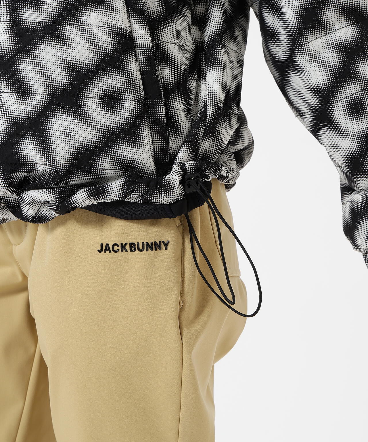 ストレッチタフタ中綿スニードジャック