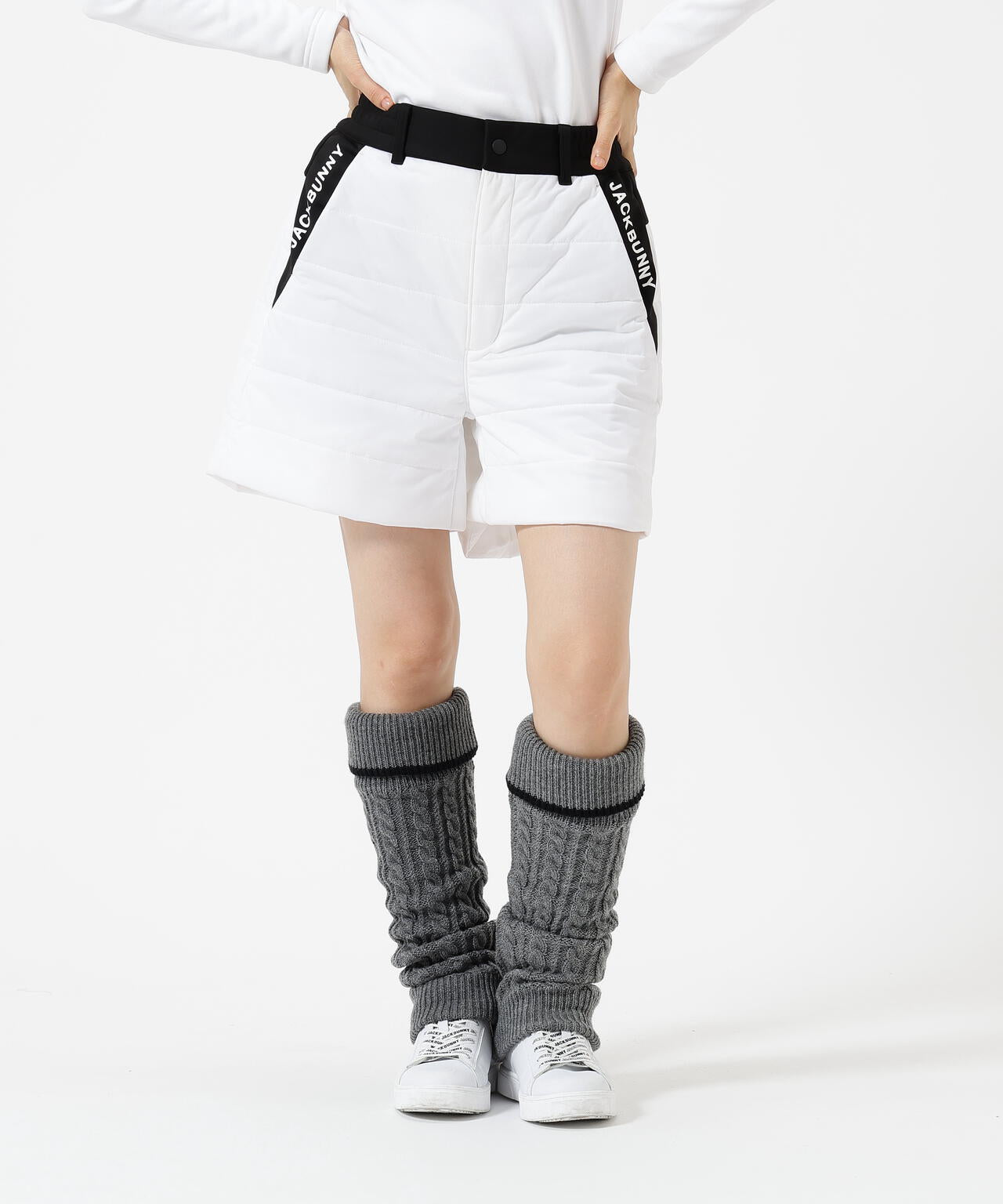 PEスムースラミネート中綿ショートパンツ