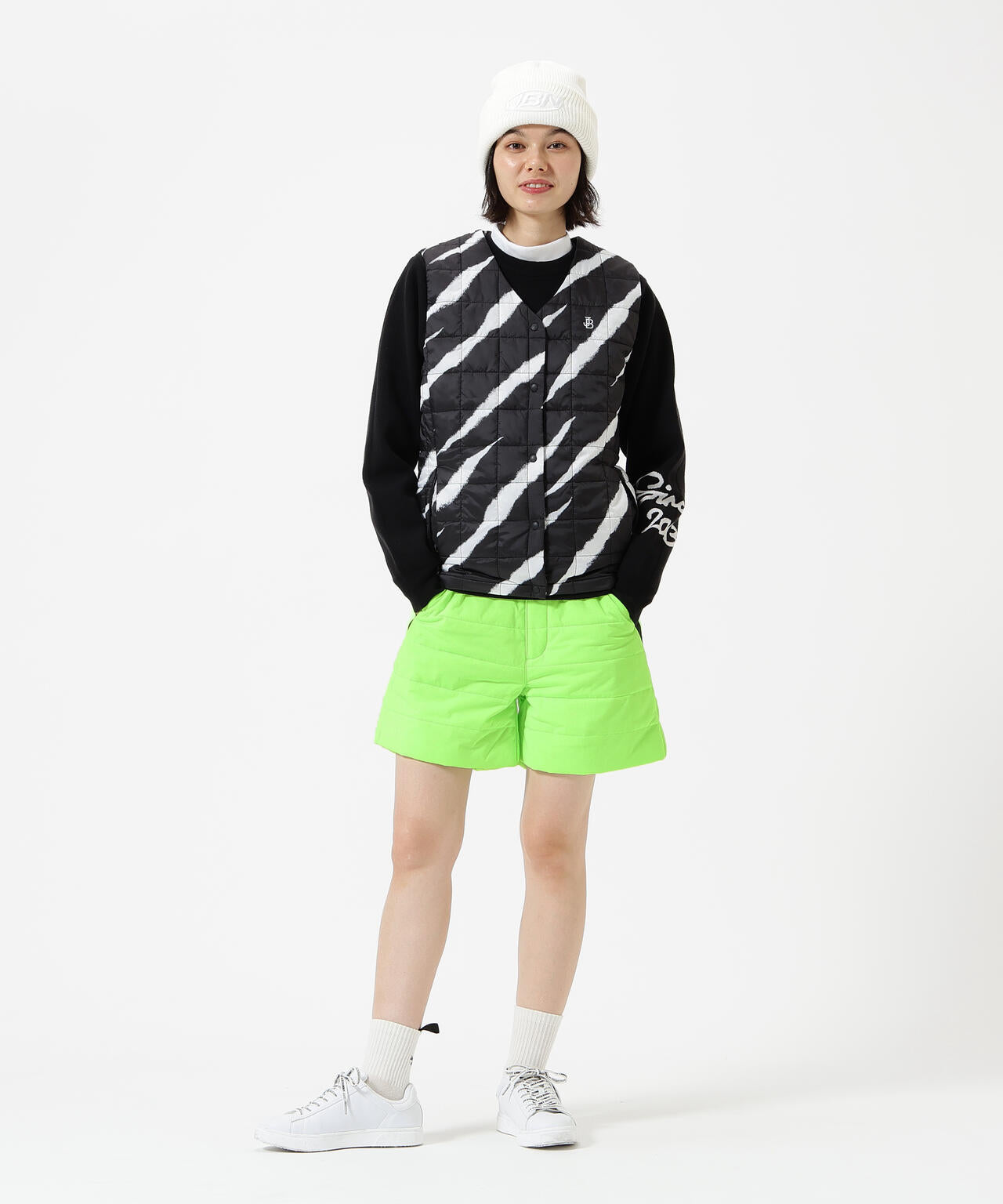 PEスムースラミネート中綿ショートパンツ