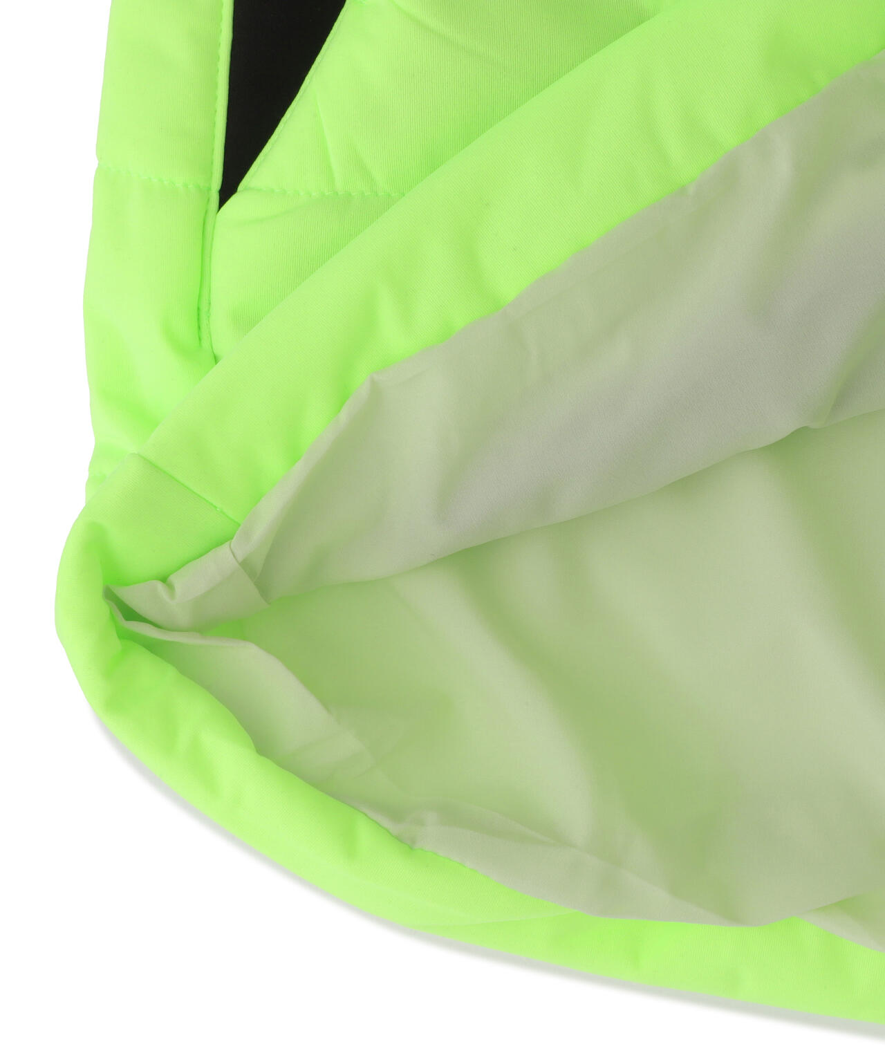 PEスムースラミネート中綿ショートパンツ