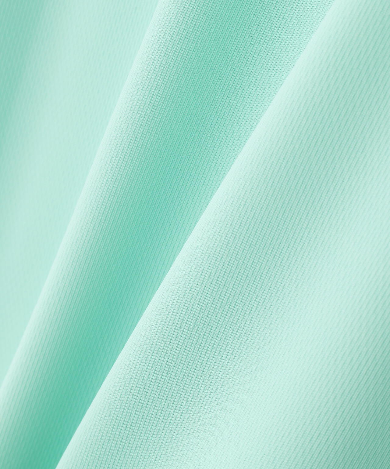 ロゴジャガード半袖モックネックカットソー