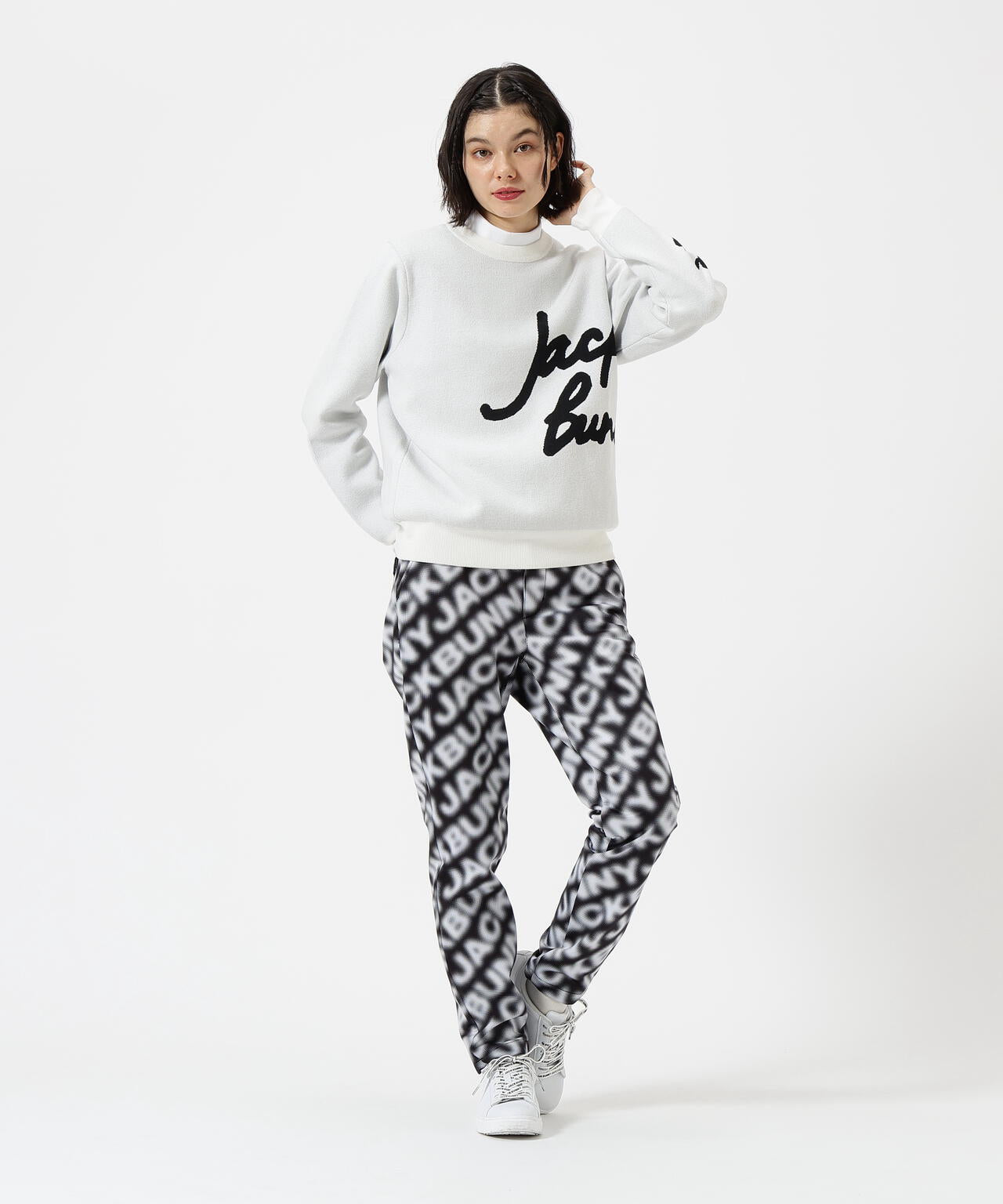 防風裏地付きクルーネックニットプルオーバー