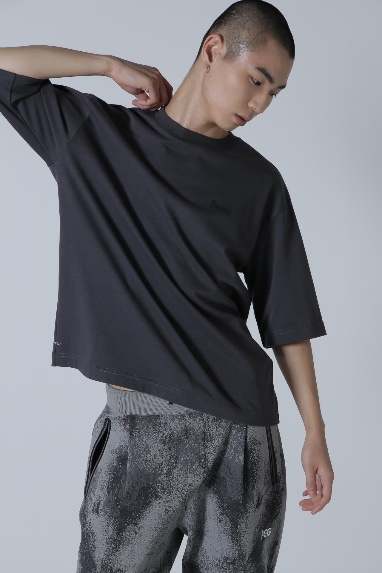 PEARLY GATES PGG ダークグレー Mサイズ シャツサイズ1大き目 PGG】【PERFECT】パルパーエコ×ハイグラ (MENS) | PEARLY GATES