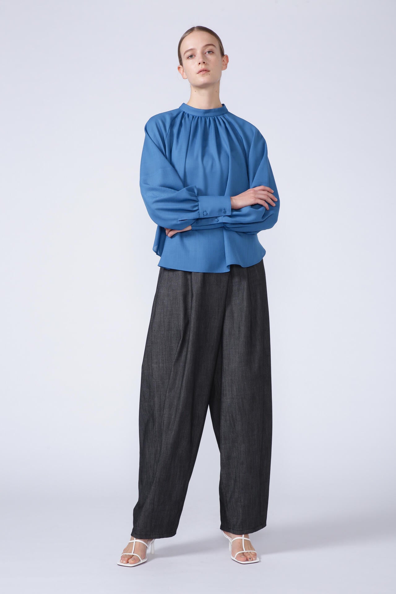 ドライビエラブラウス | ADORE（アドーア） ｜【公式】通販mix.tokyo