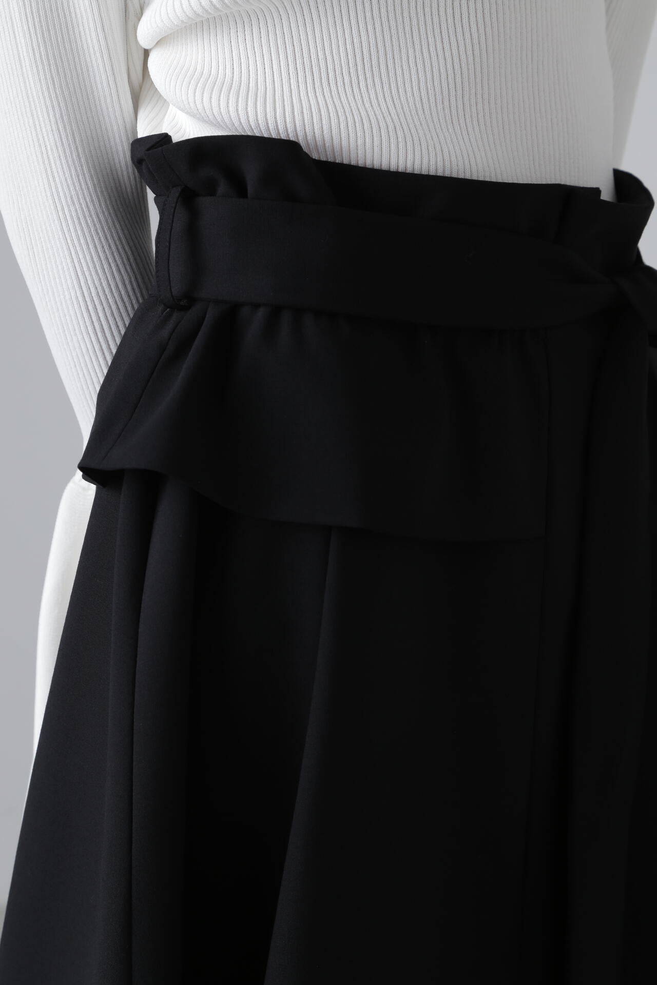 ＜BLACK LABEL＞ ドライタッチウールスカート