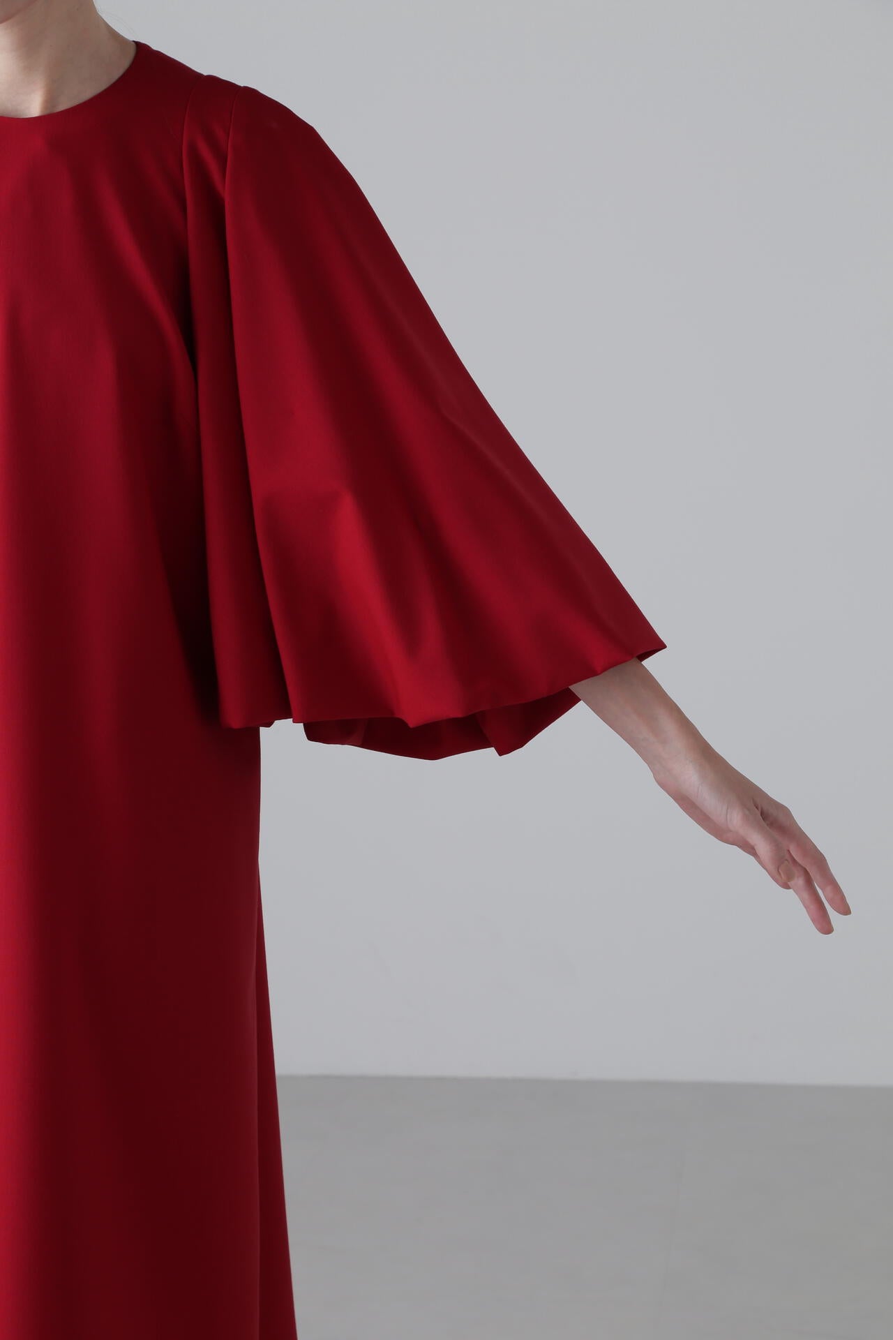 BLACK LABEL＞ ドライタッチウールワンピース | ADORE（アドーア