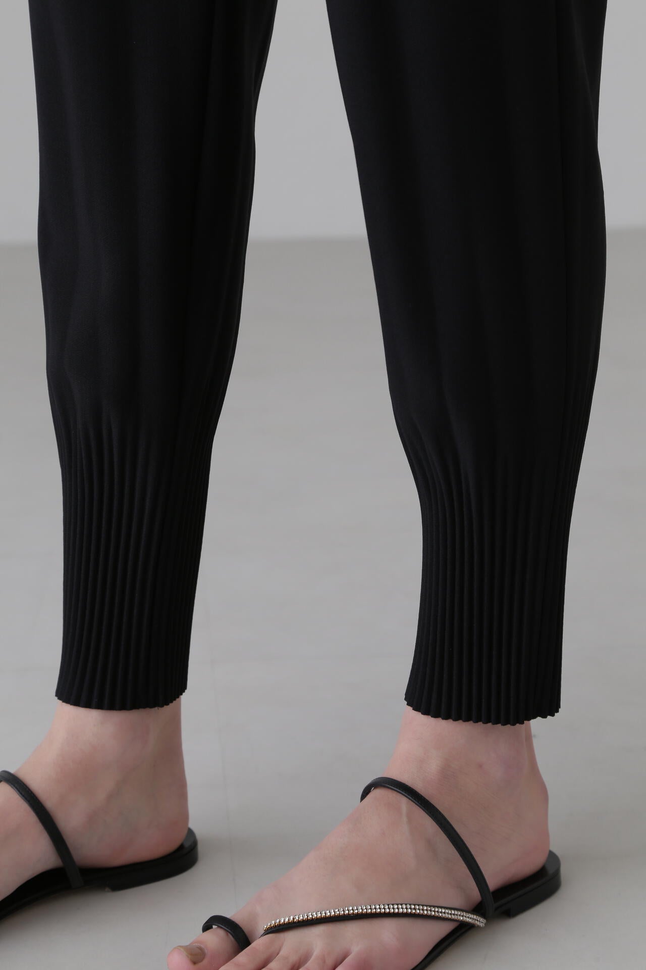 ダブルジョーゼットパンツ