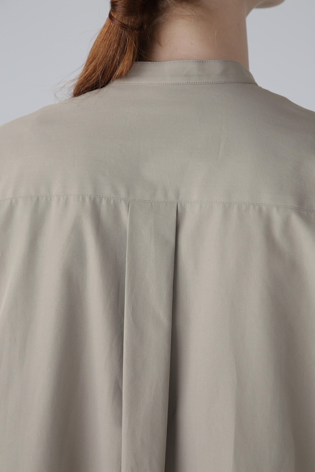 THOMAS MASON Coブロードノーカラーブラウス | ADORE（アドーア