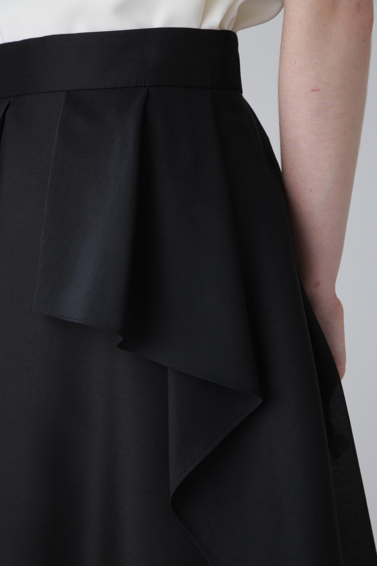 シルクダブルクロススカート | ADORE（アドーア） ｜【公式】通販mix