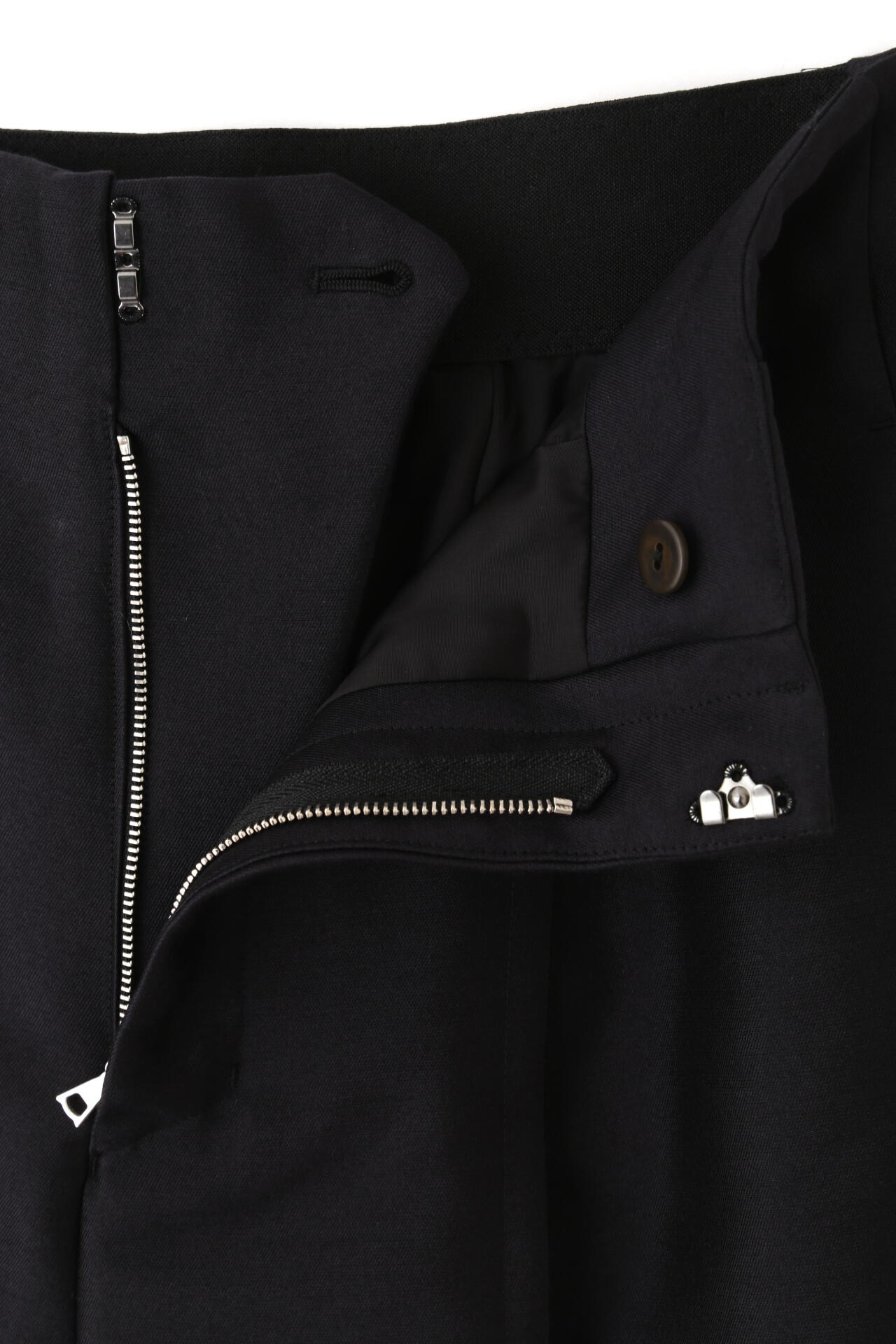 fa8e0cfc-7b8c-5fd1-8edf-3fd1cc672c1e_Image