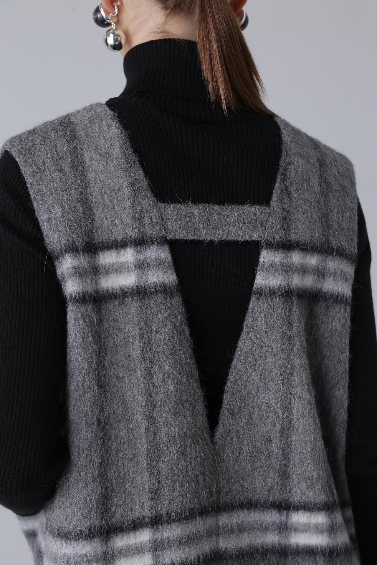 ほぼ未使用 アドーア 24年製 アルパカシャギーチェックワンピース ジャンスカ アルパカシャギーチェックワンピース | ADORE（アドーア