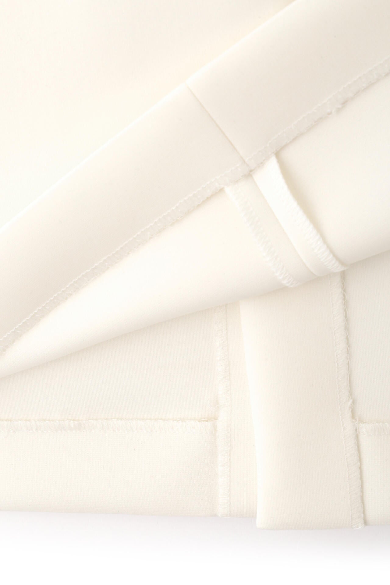 05ff8ec4-ecf3-573b-a178-86751917aa76_Image