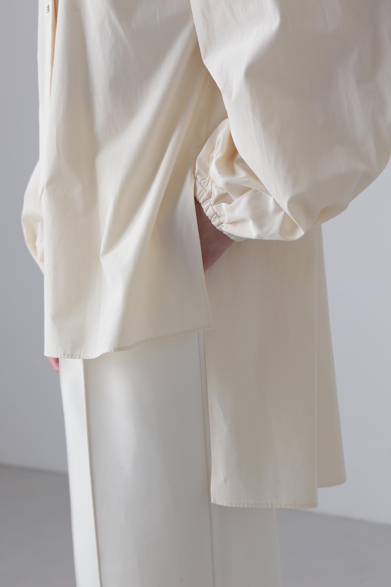 クリアコンパクトブラウス | ADORE（アドーア） ｜【公式】通販