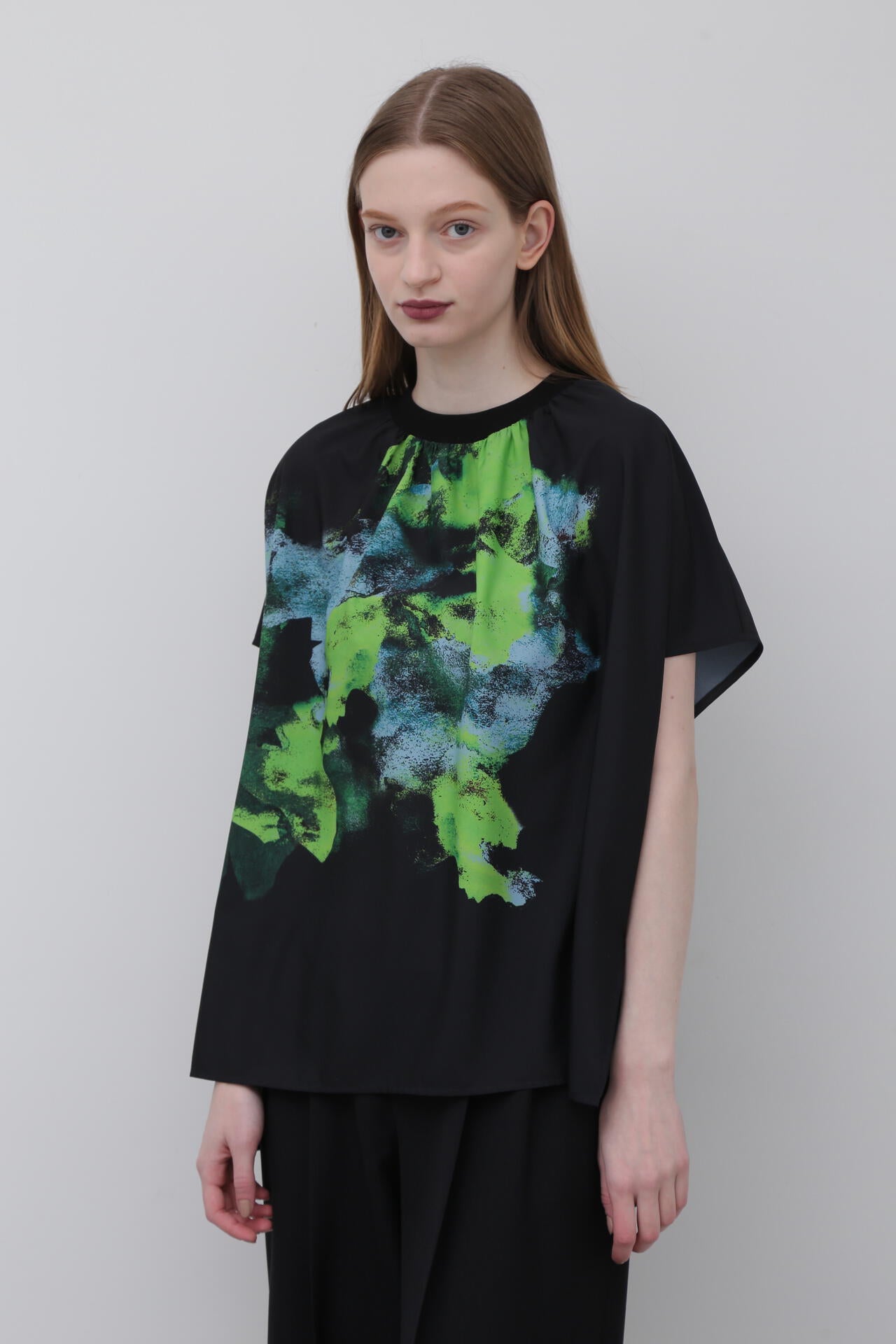 UNiPH＞ビオトーププリントブラウス | ADORE（アドーア） ｜【公式