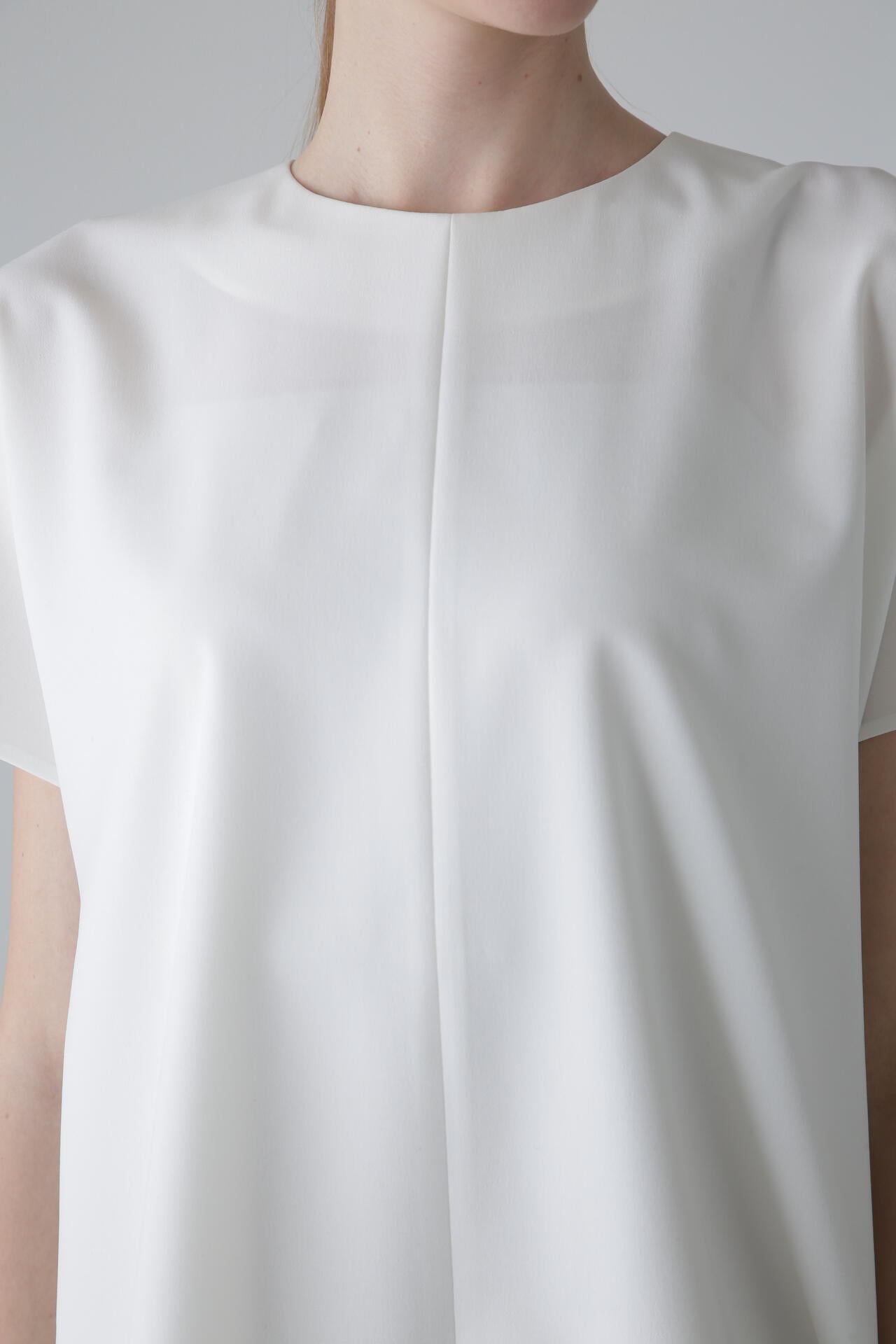 ライトストレッチブラウス | ADORE（アドーア） ｜【公式】通販mix