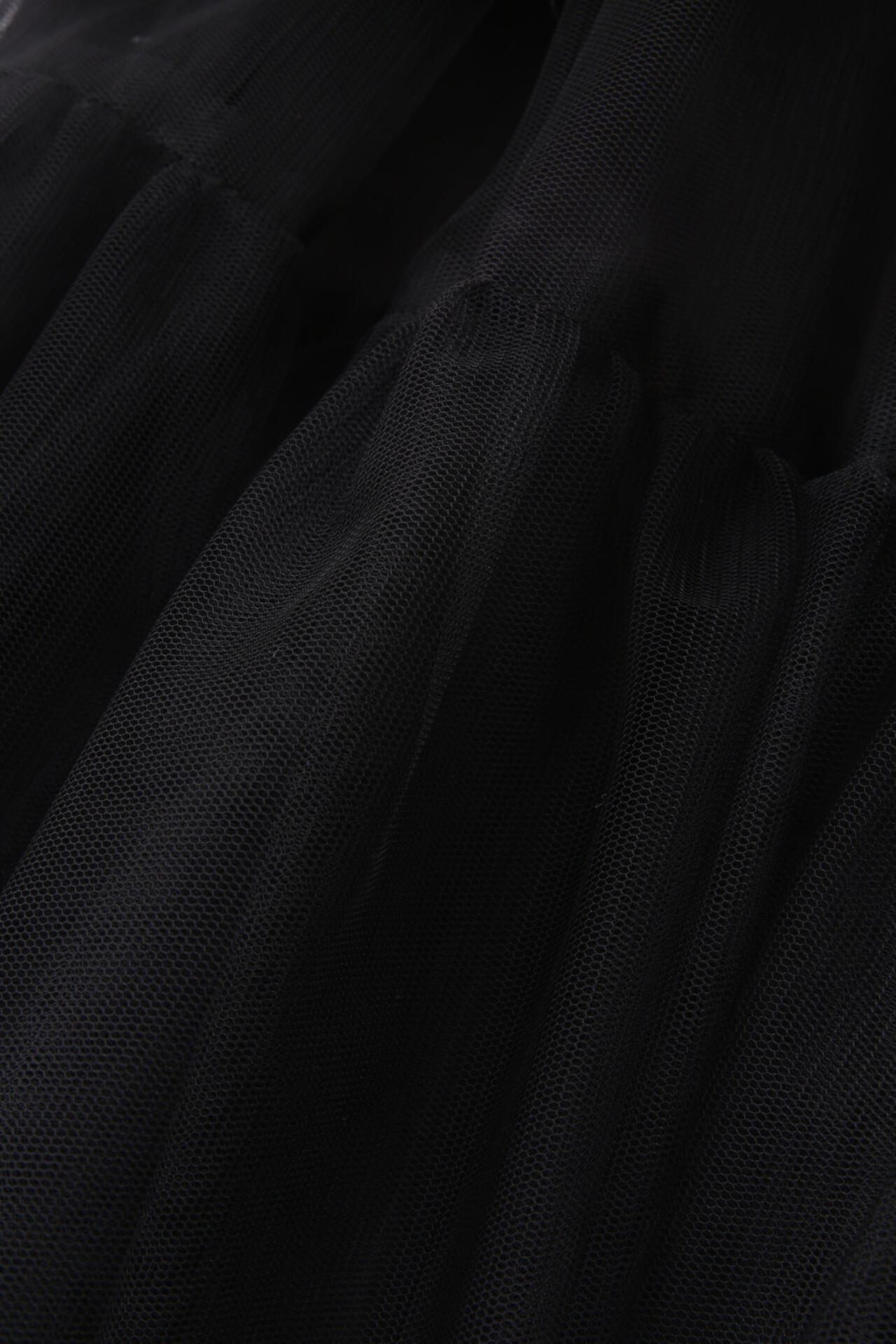 UNiPH＞ブライトチュールスカート | ADORE（アドーア） ｜【公式】通販