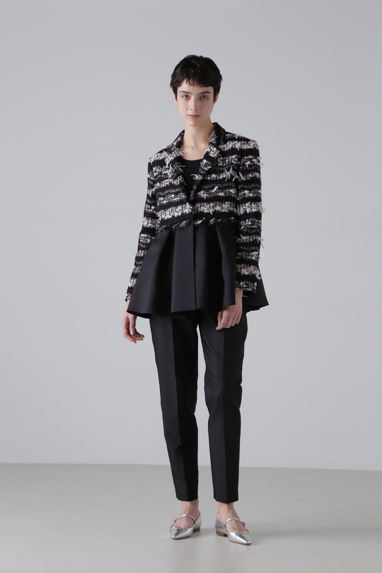 極美品 アドーア ADORE 2WAYダブルクロスパンツ ブラック 38 極美品 アドーア ADORE 2WAYダブルクロスパンツ ブラック 38