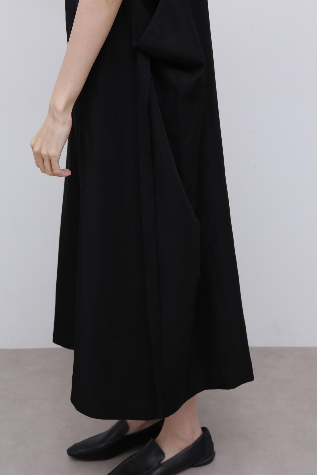 ワンピース ami SALE 30%OFF】ami amie :まるノースリーブAラインワンピース/251025