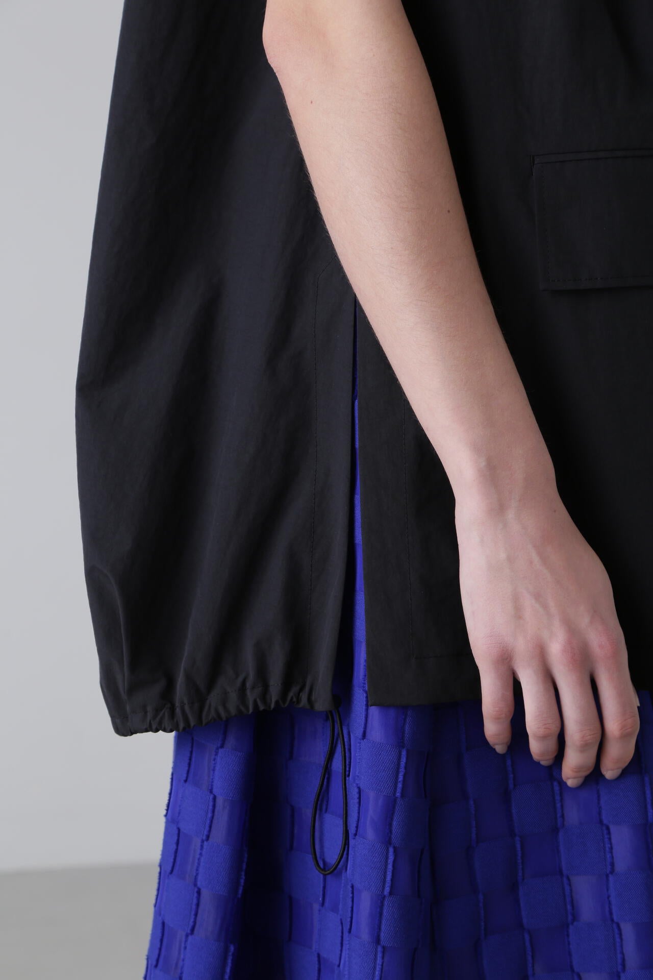 エアリープレーンクロスジレ | ADORE（アドーア） ｜【公式】通販mix