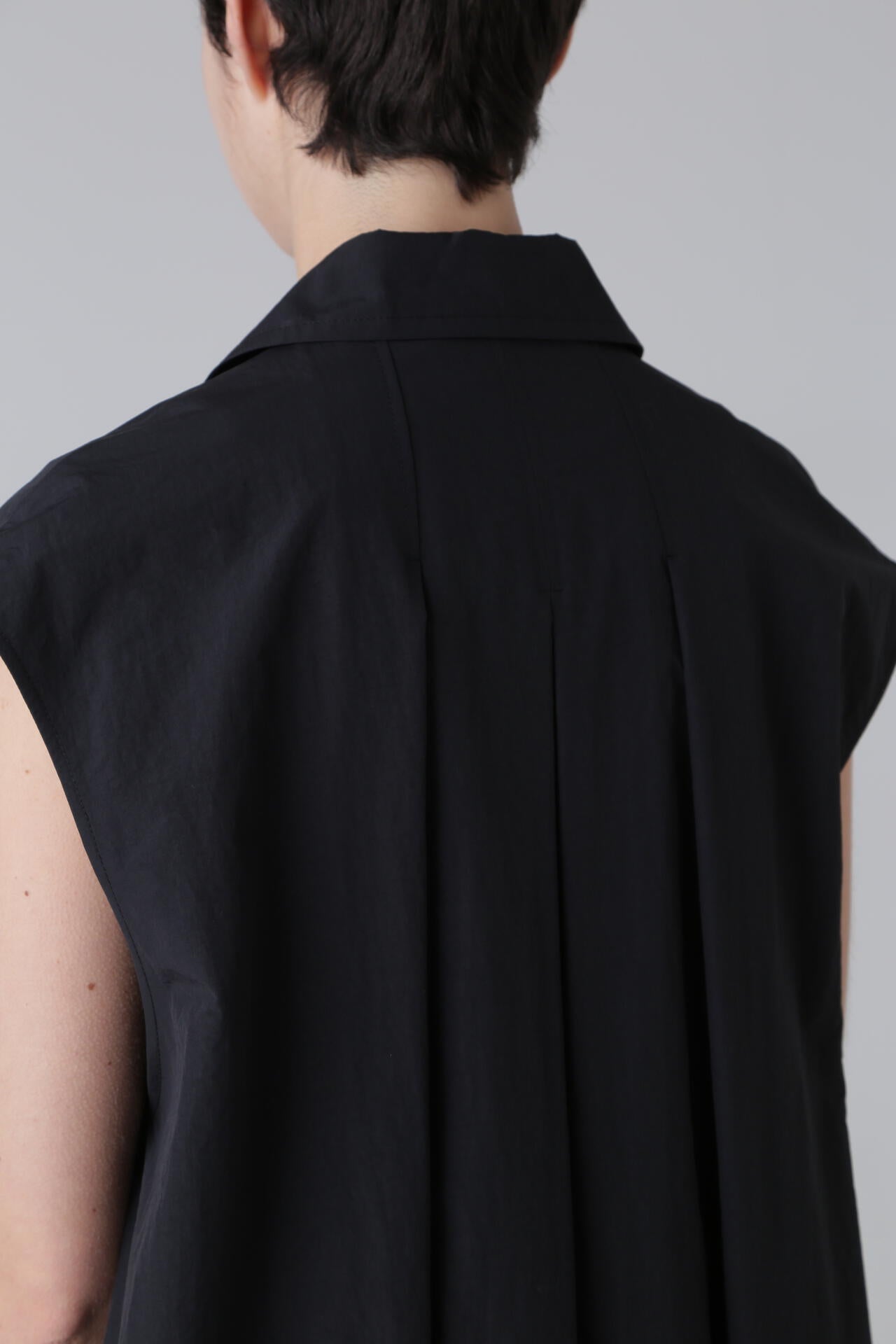 エアリープレーンクロスジレ | ADORE（アドーア） ｜【公式】通販mix