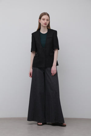 828dfb66-37ac-5059-9574-6456fb7df671_Image