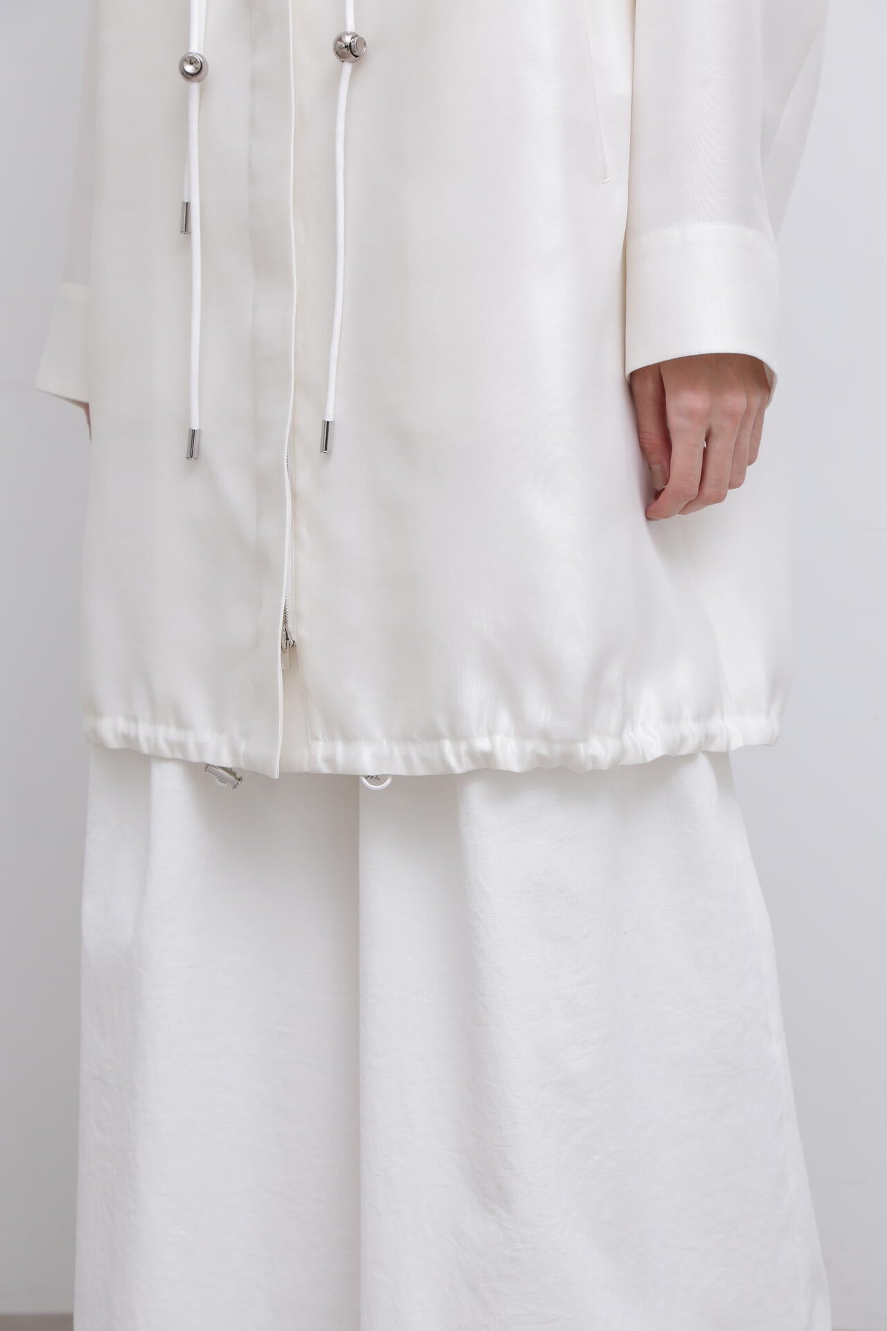 UNiPH＞シルクダブルクロスコート | ADORE（アドーア） ｜【公式