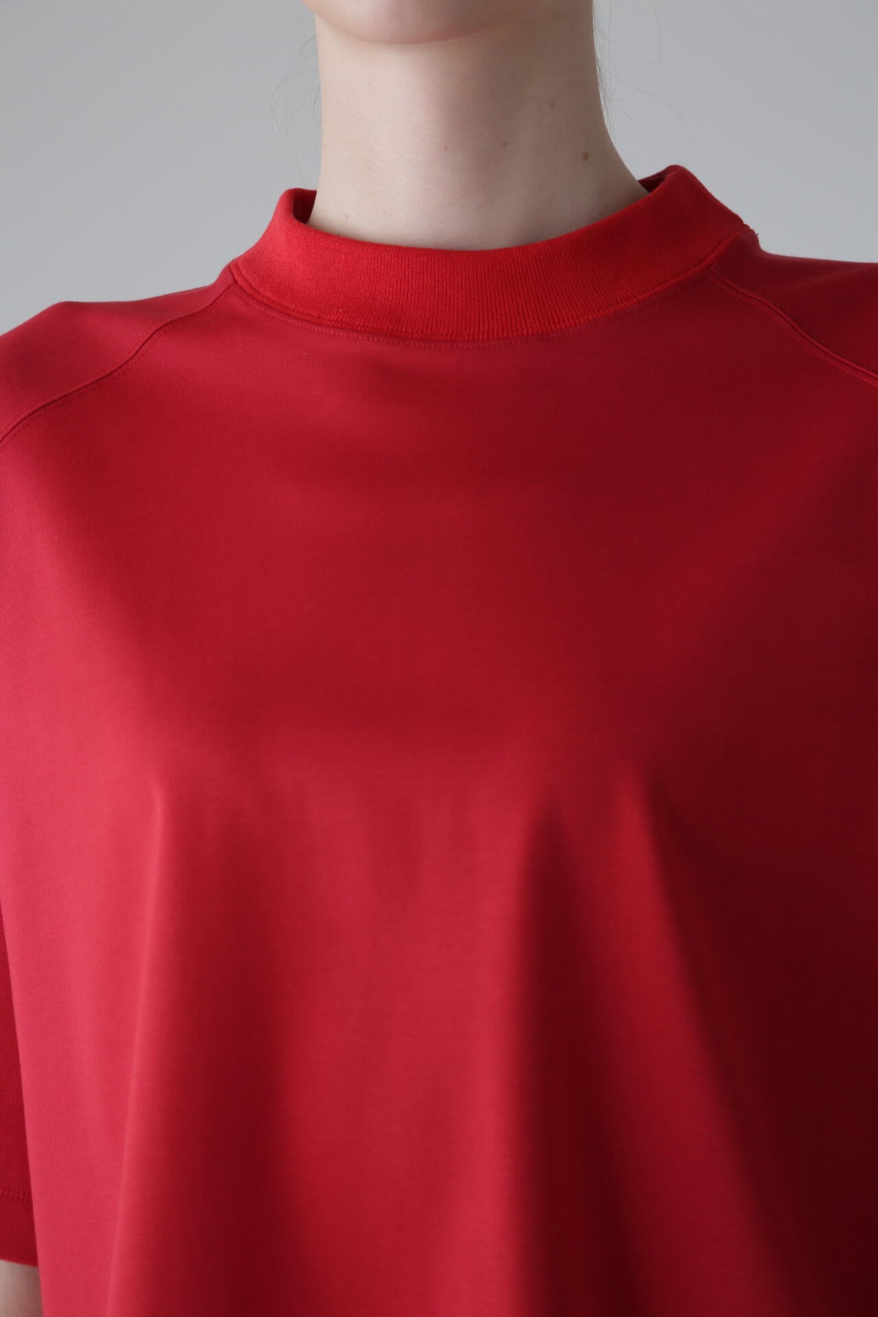 コンパクトハイブリッドジャージーカットソー | ADORE（アドーア