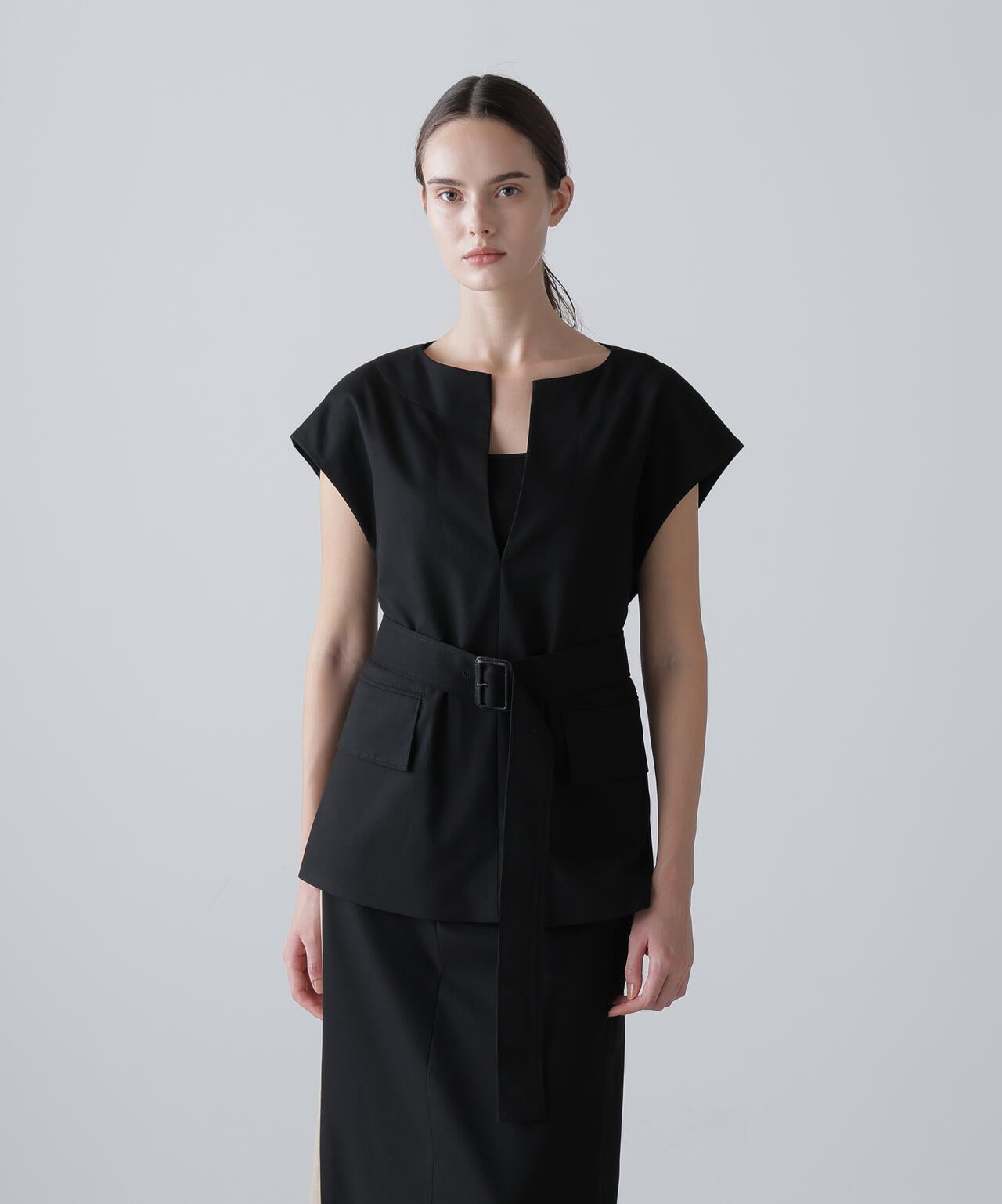 美品⭐️ADORE アドーア　深Vネックカフタンプルオーバー　黒 ADORE（アドーア）｜【公式】通販mix.tokyo（ミックスドット