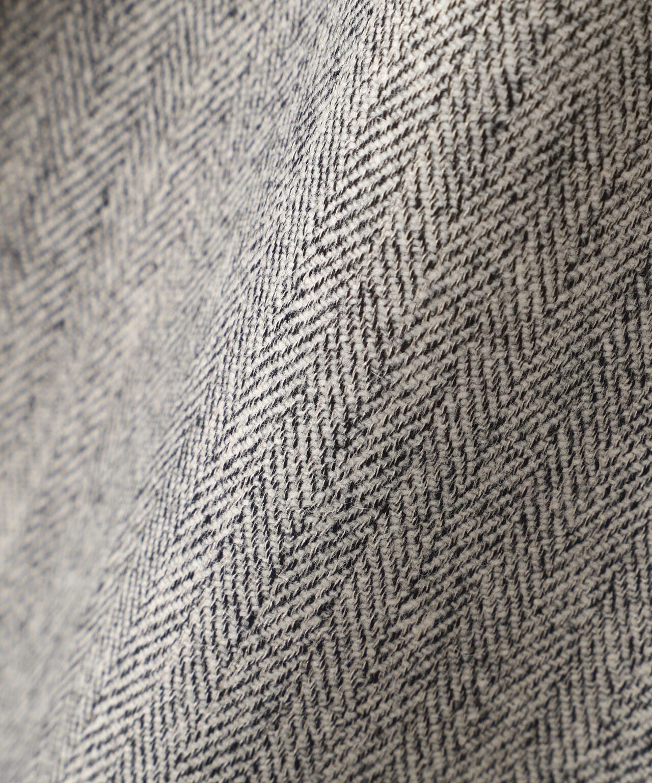 トップヘリンボーンブラウス | ADORE（アドーア） ｜【公式】通販mix