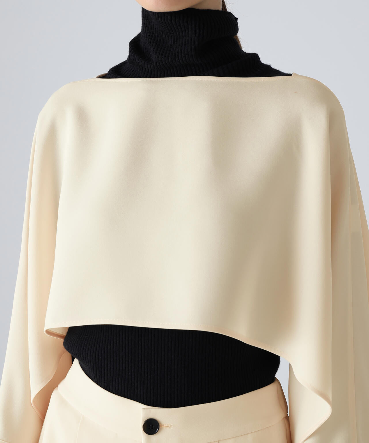 シルキーダブルクロスブラウス | ADORE（アドーア） ｜【公式】通販mix