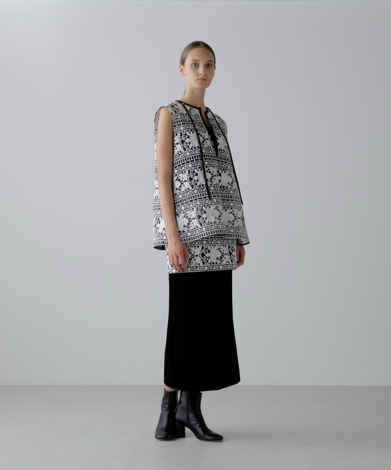 ＜20周年記念＞リュクスオーナメントレースブラウス