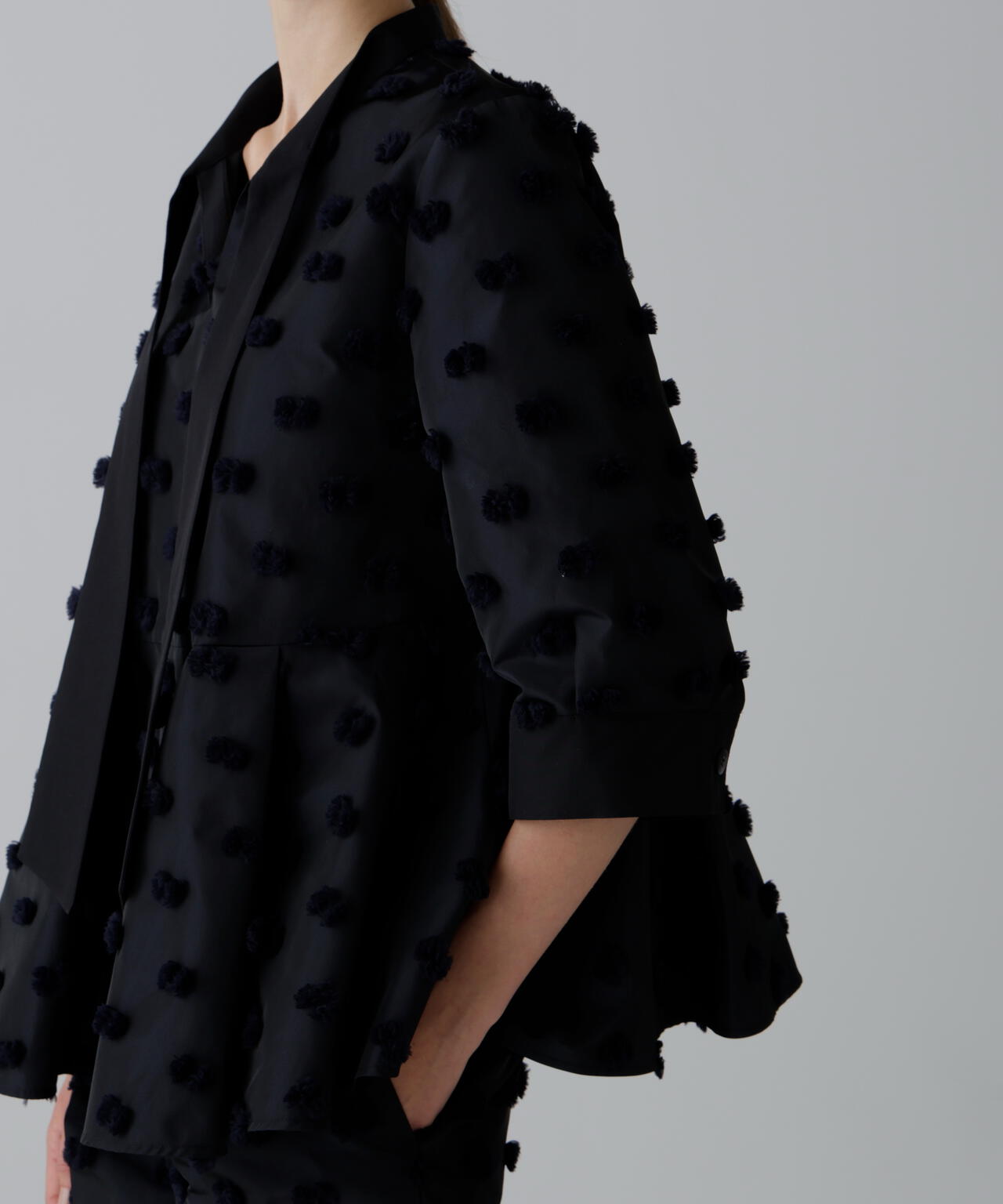 ラビットテールジャガードブラウス