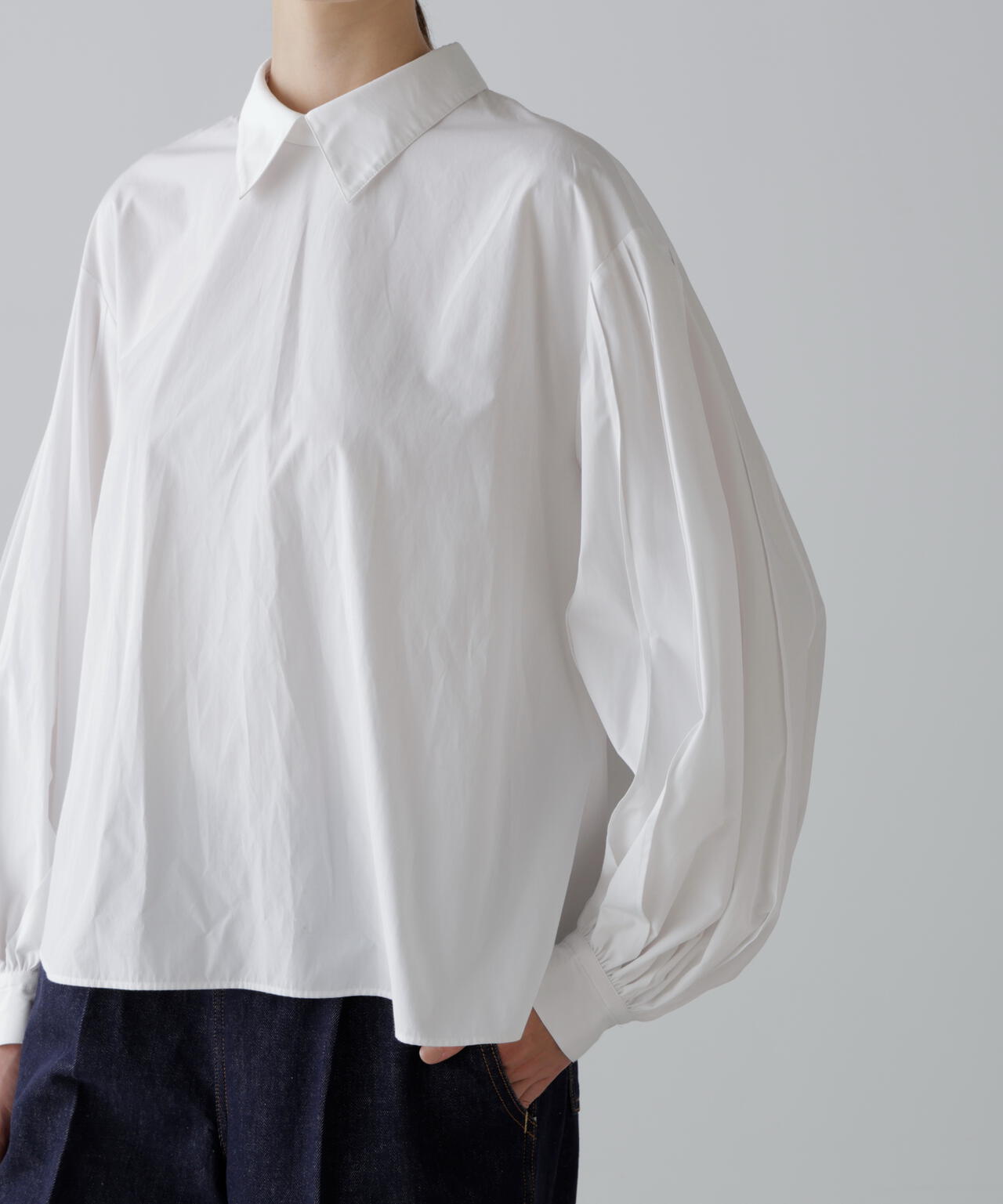 クリアクロスブラウス