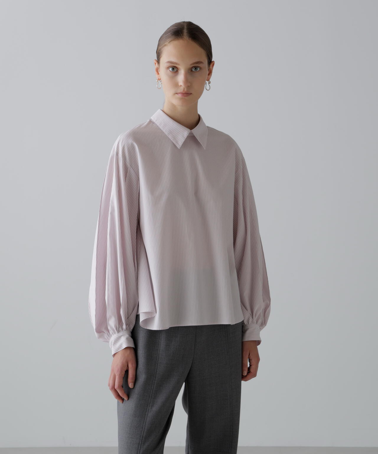 クリアクロスブラウス