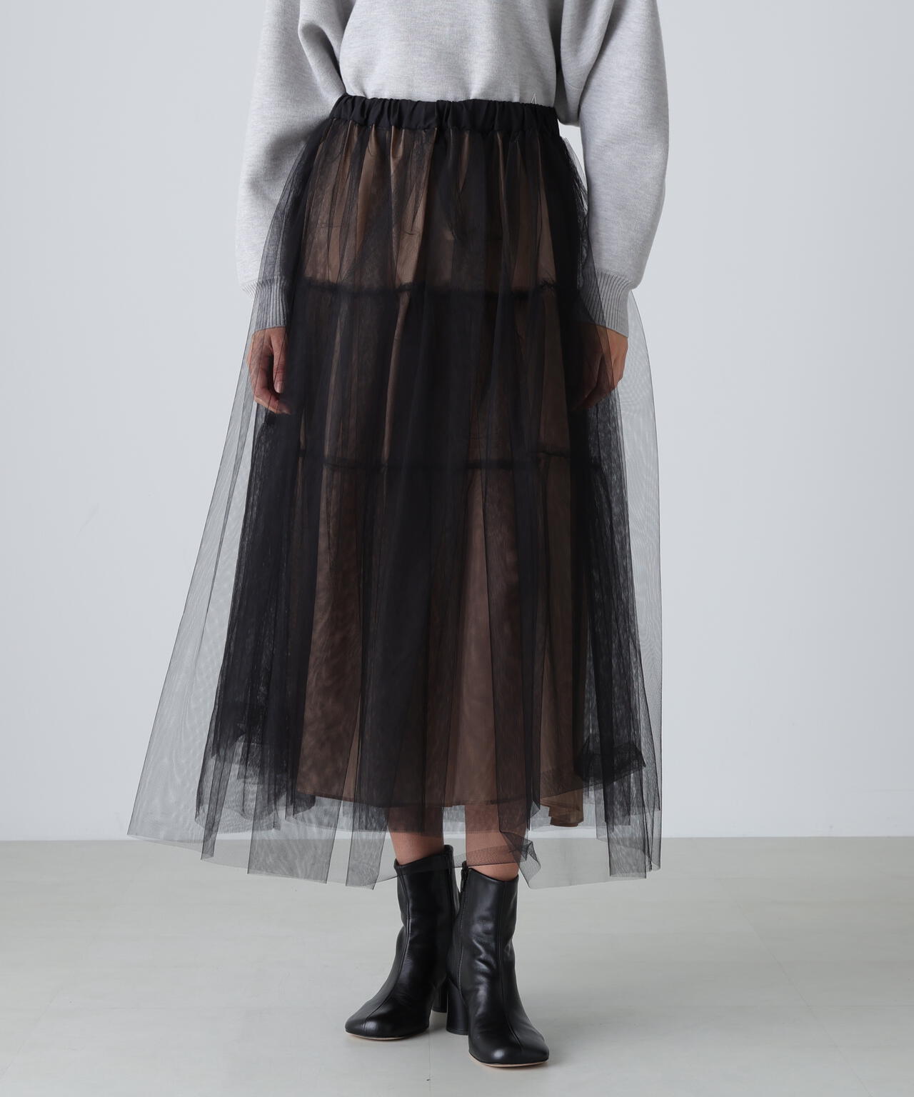 ブライトチュールスカート